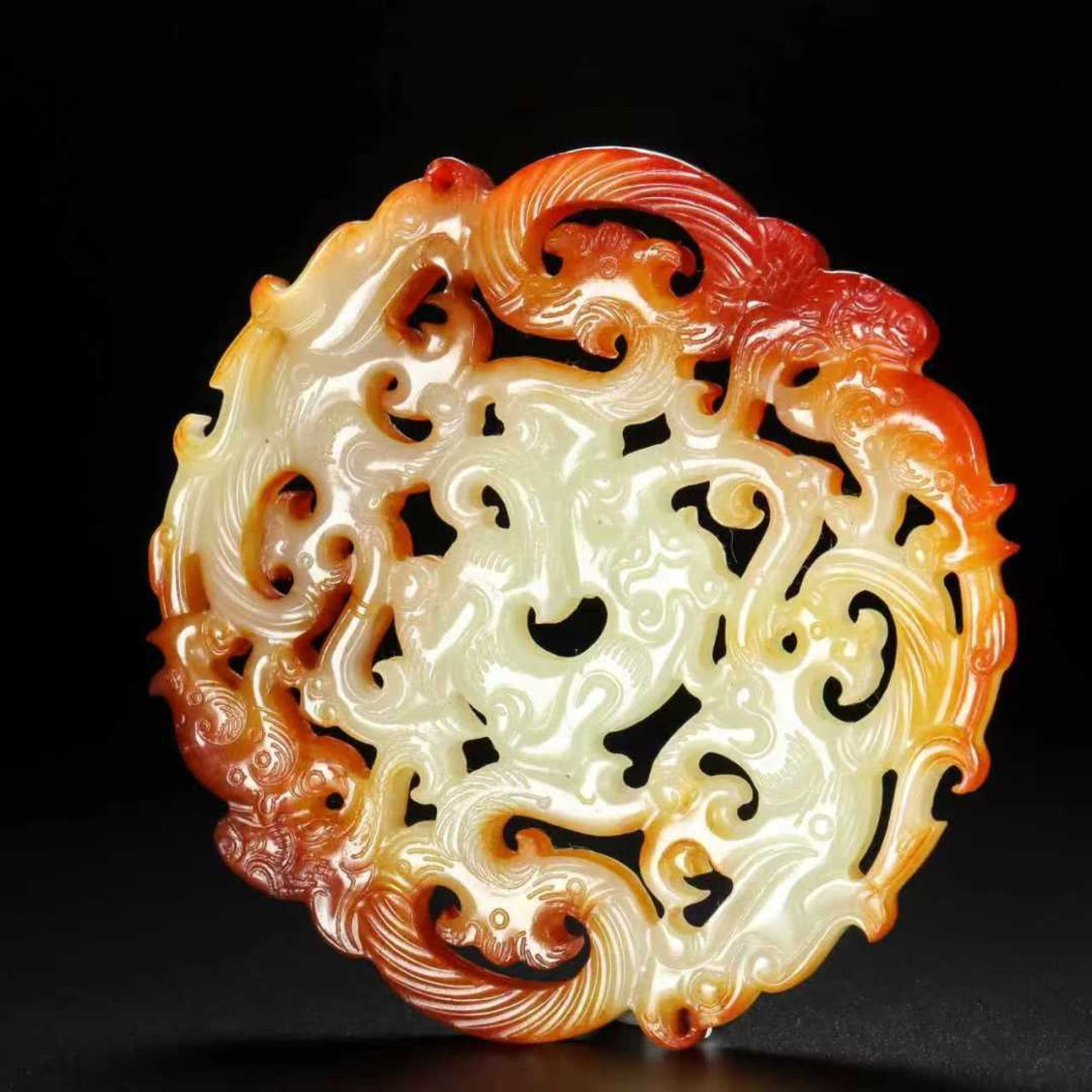 An Exquisite White Jade Auspicious Beast Pattern Pendant - 6