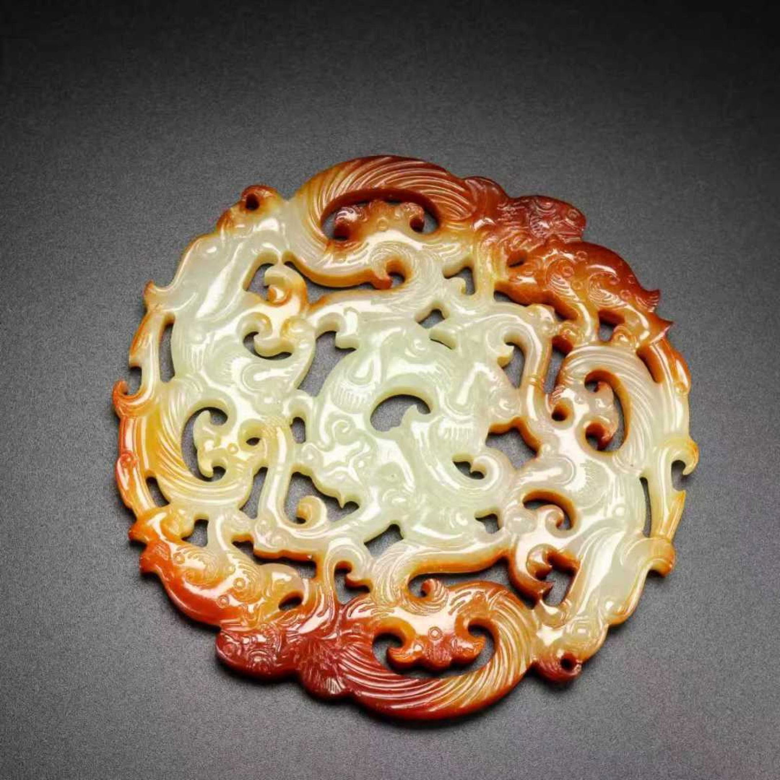 An Exquisite White Jade Auspicious Beast Pattern Pendant - 8