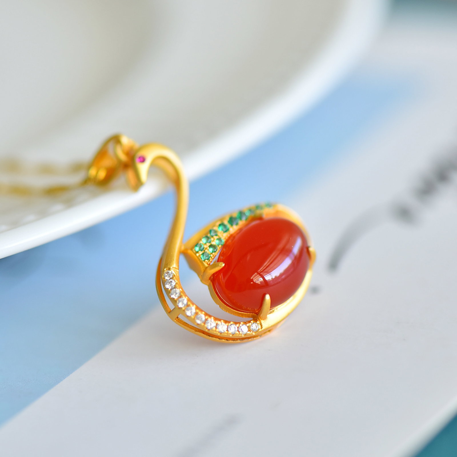 An Exquisite Sterling Silver-Gold Plated Inlaid Agate Pendant,Inlaid Diamond - 3
