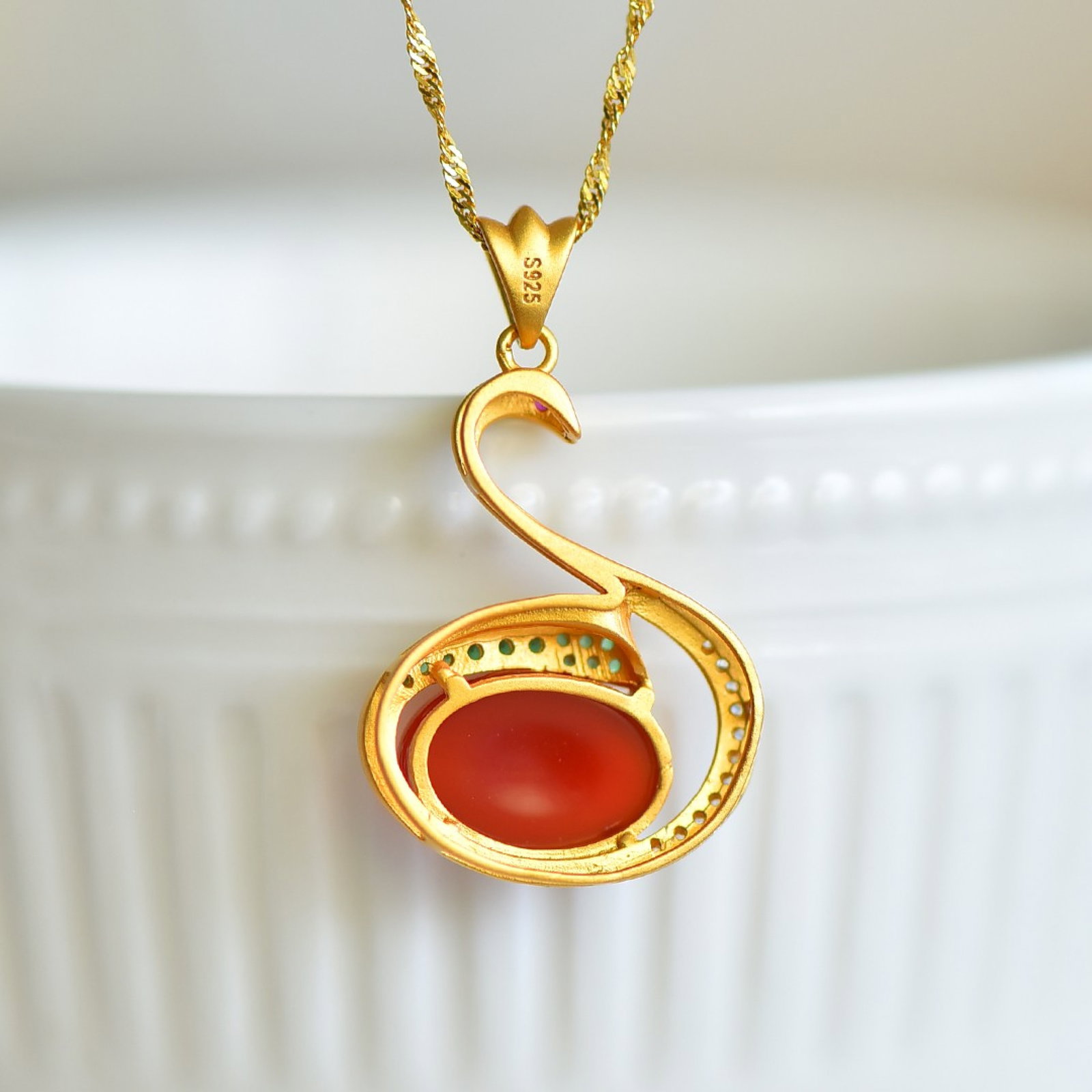 An Exquisite Sterling Silver-Gold Plated Inlaid Agate Pendant,Inlaid Diamond - 5