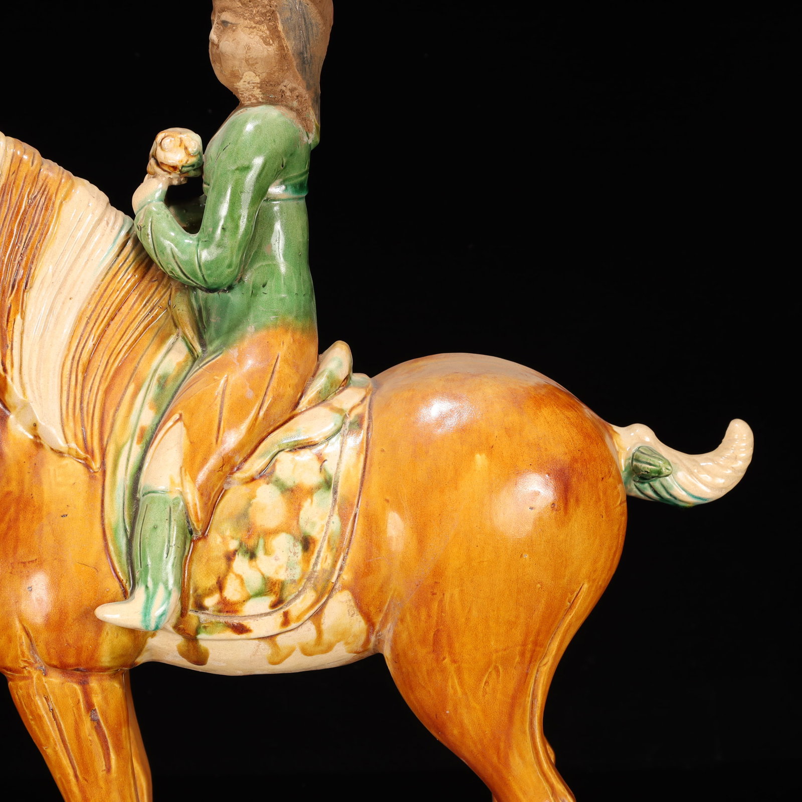 A Rare Tang Tri-Color Glazed Pottery Figure Riding Horse Ornament - 3