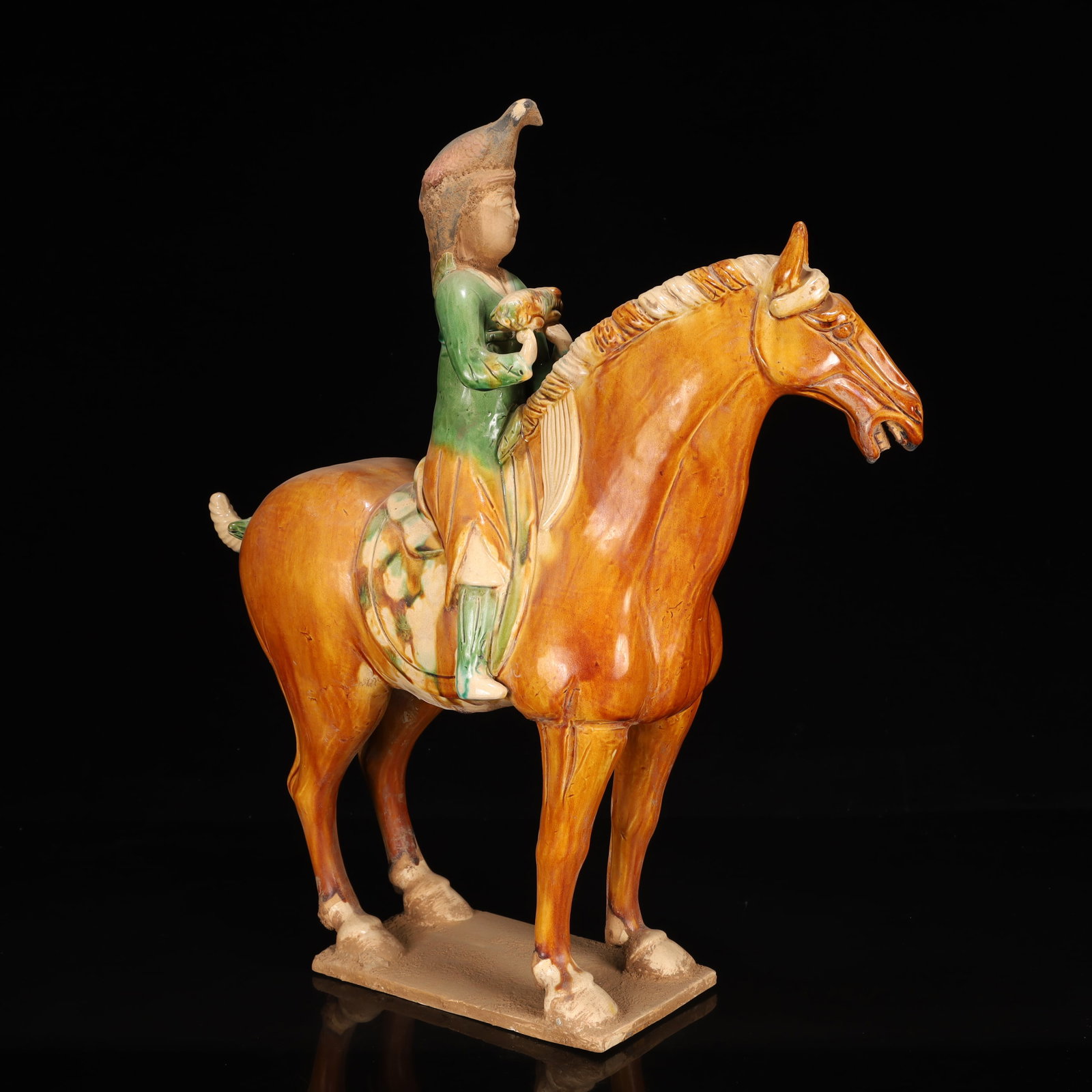 A Rare Tang Tri-Color Glazed Pottery Figure Riding Horse Ornament - 7