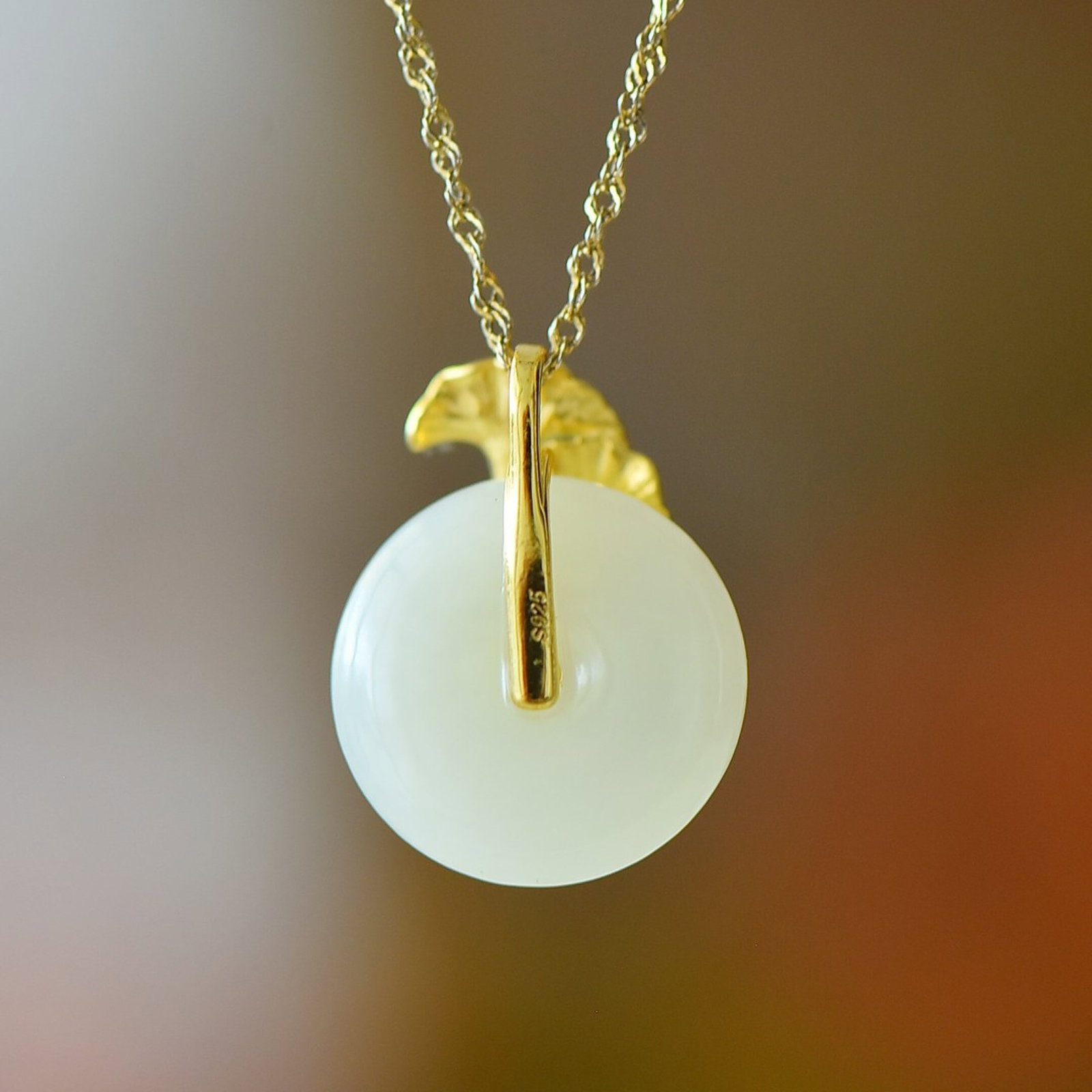 An Exquisite Sterling Silver-Gold Plated Inlaid White Jade Pendant - 5