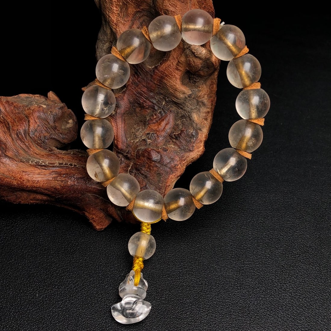 An Exquisite Crystal Bracelets - 2