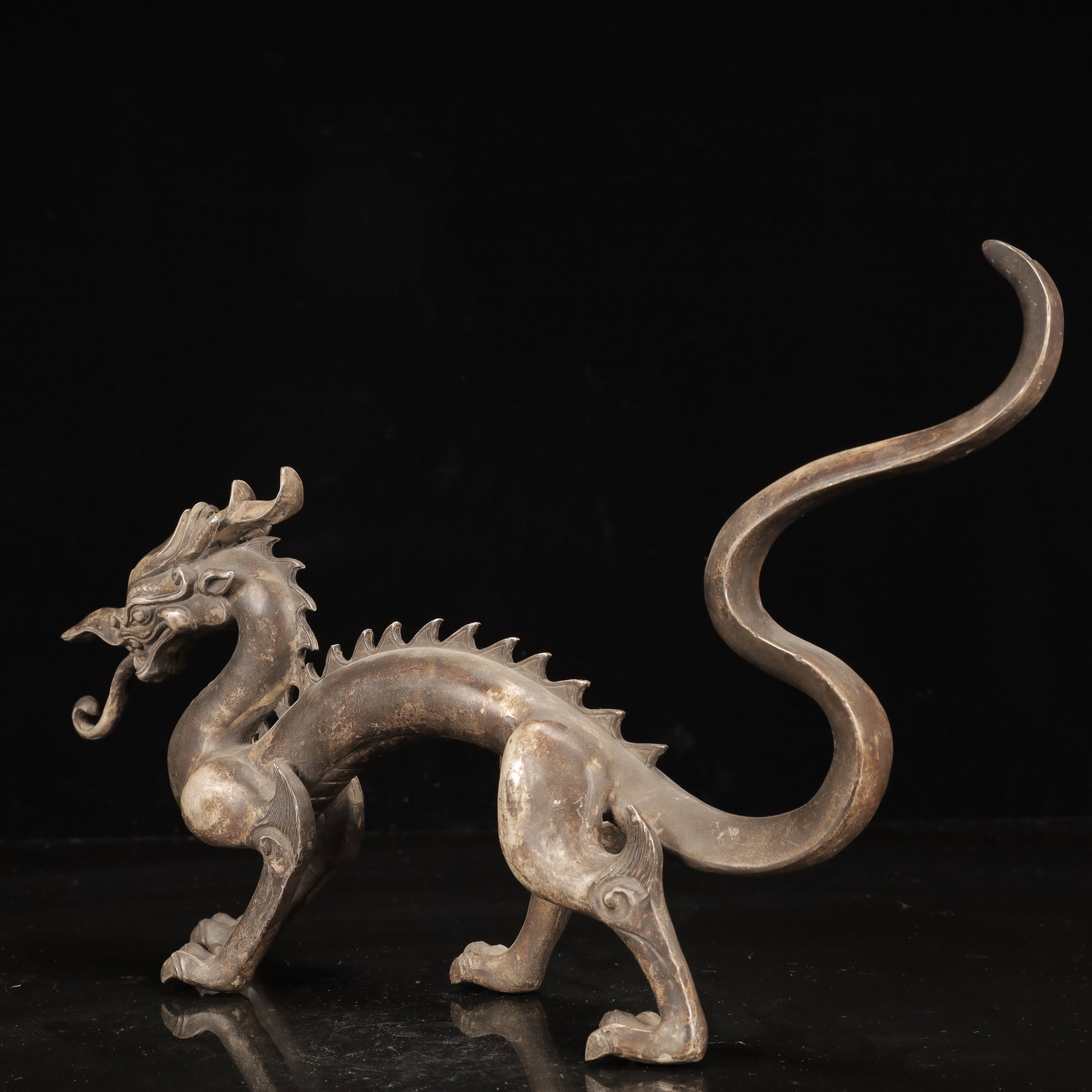 A Huge Silver-Plated Bronze Dragon Ornament - 11