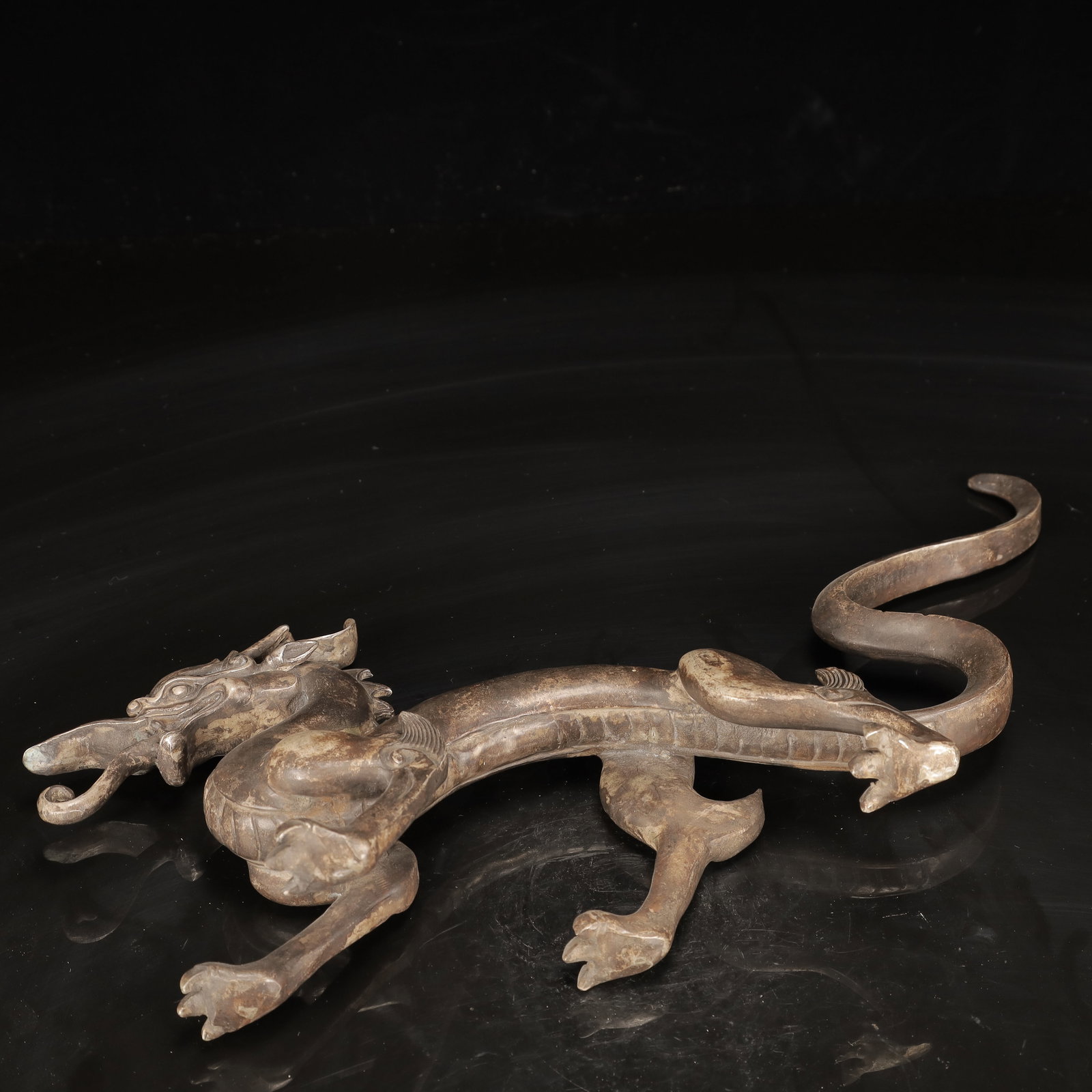 A Huge Silver-Plated Bronze Dragon Ornament - 13