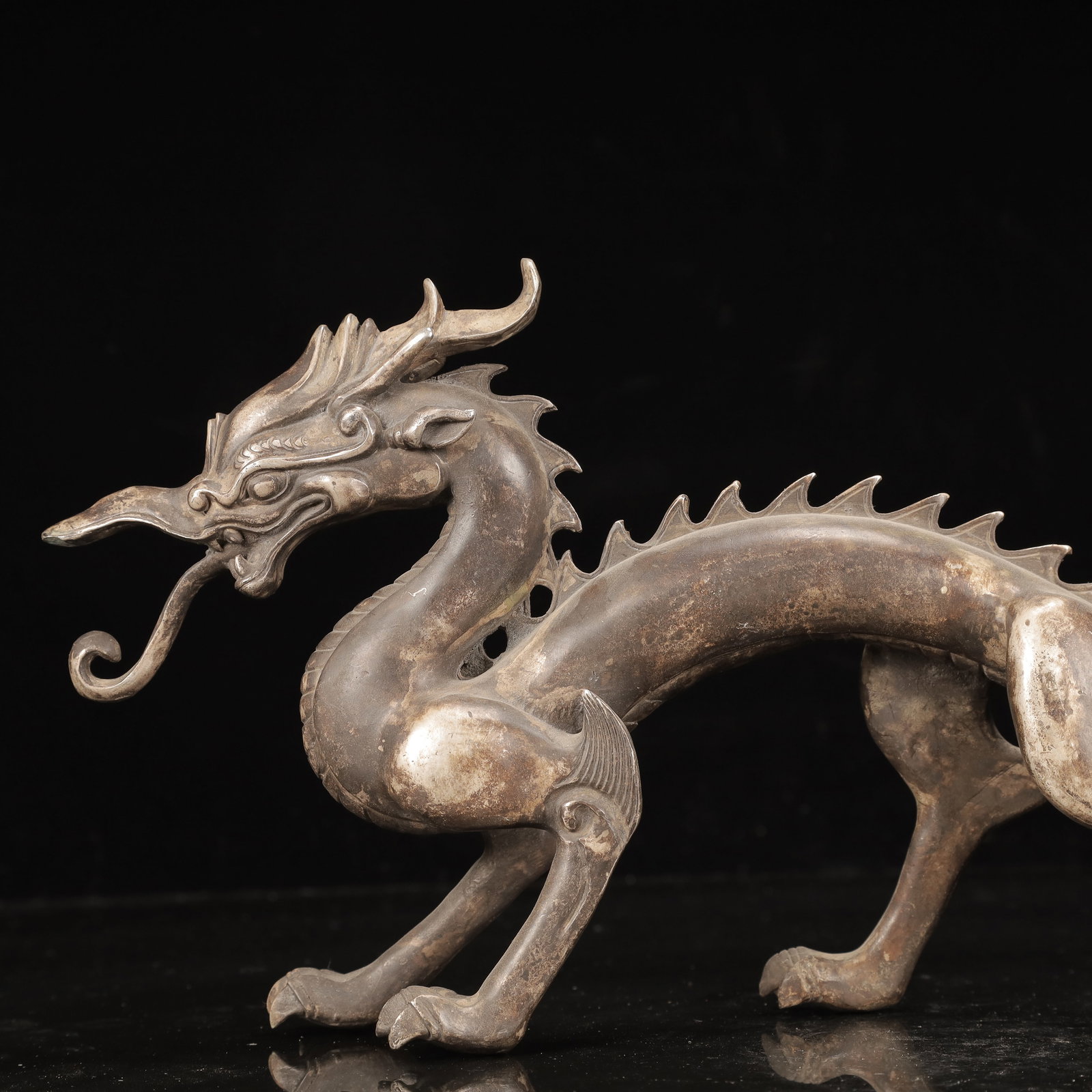 A Huge Silver-Plated Bronze Dragon Ornament - 2