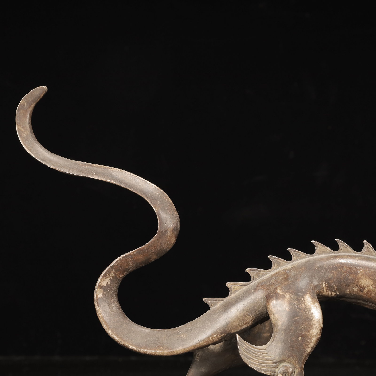 A Huge Silver-Plated Bronze Dragon Ornament - 9