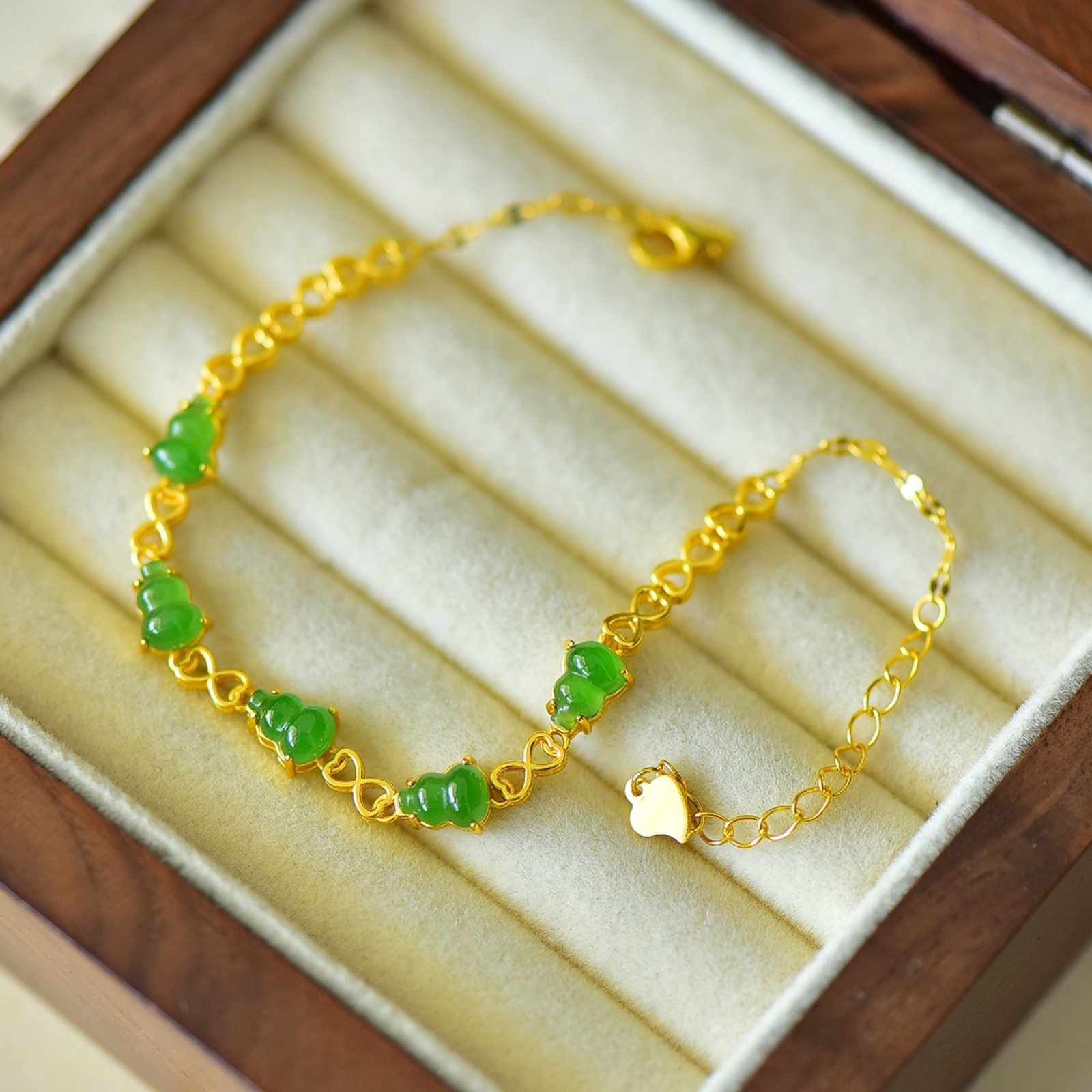 An Exquisite Sterling Silver-Gold Plated Inlaid Jasper Gourd Bracelets - 3