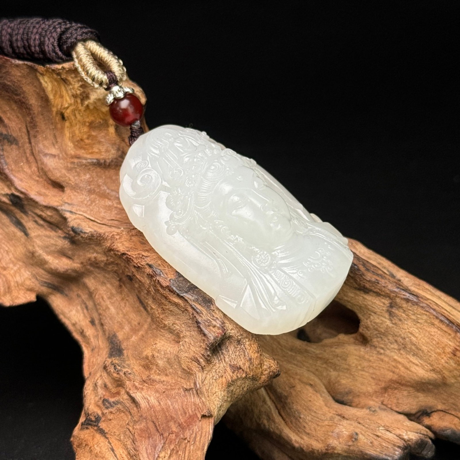 An Exquisite White Jade Avalokitesvara-head Pendant - 5