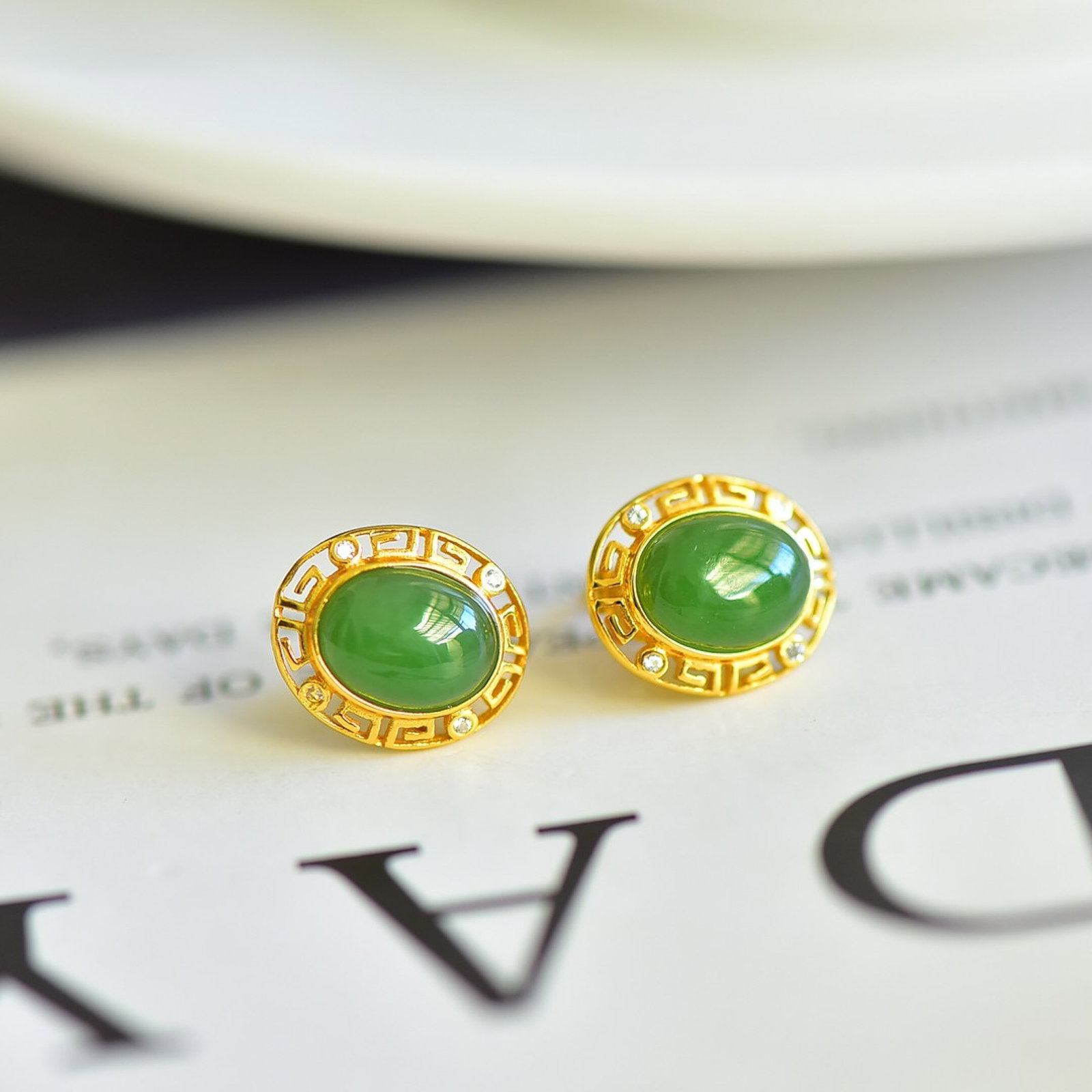 A Pair of Exquisite Sterling Silver-Gold Plated Inlaid Jasper Earring,Inlaid Diamonds - 4