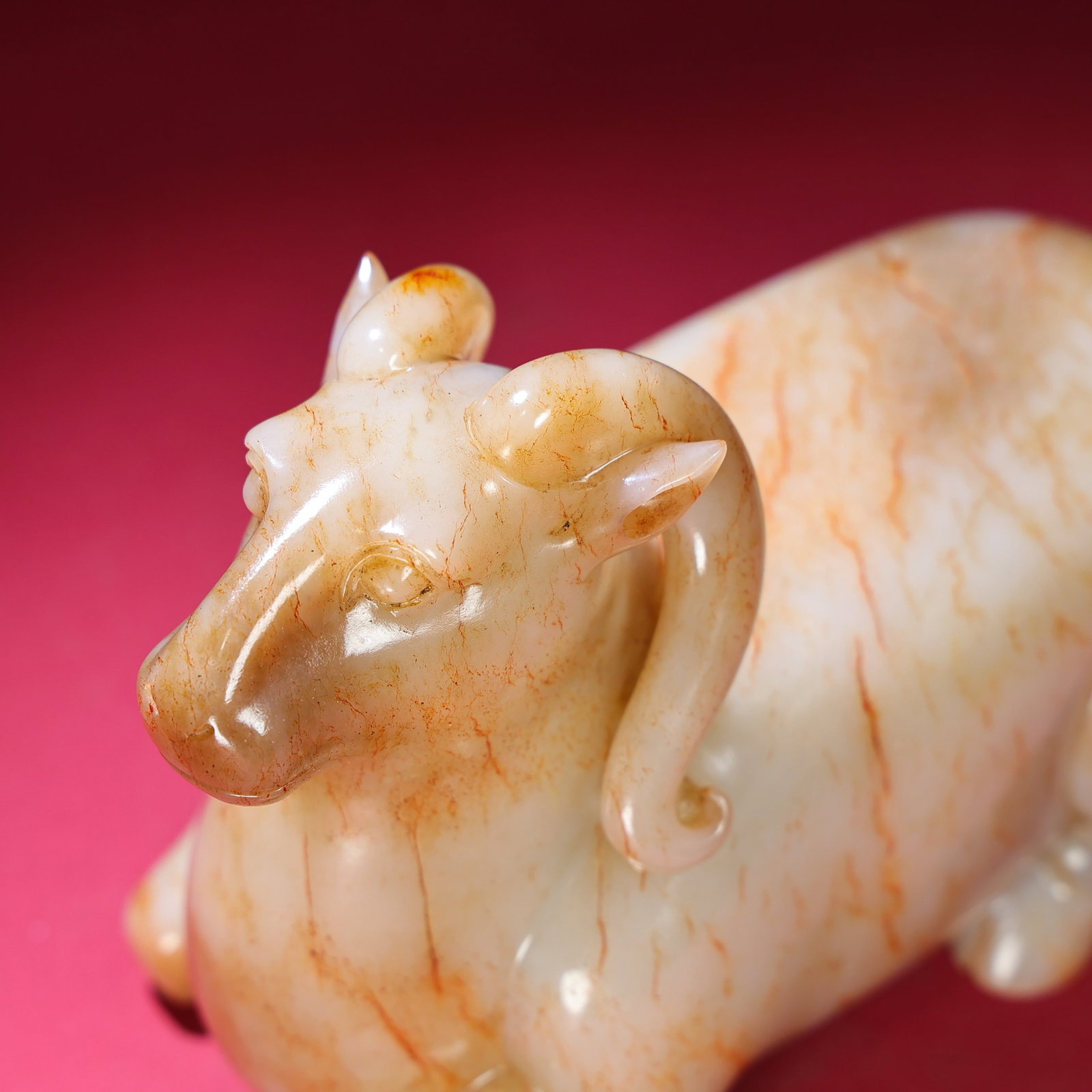 An Exquisite White Jade Sheep Ornament - 7