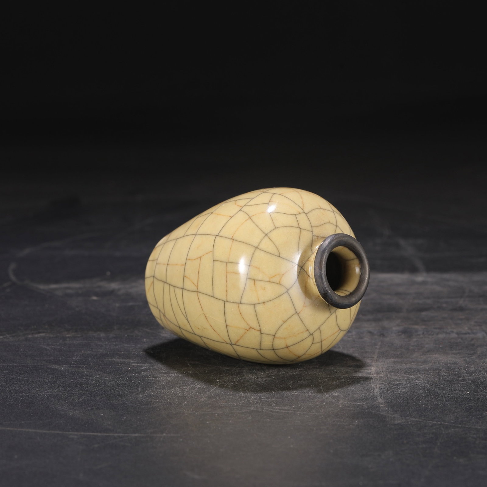 An Exquisite Ge yao Yellow Glazed Cover with Silver Vase - 7