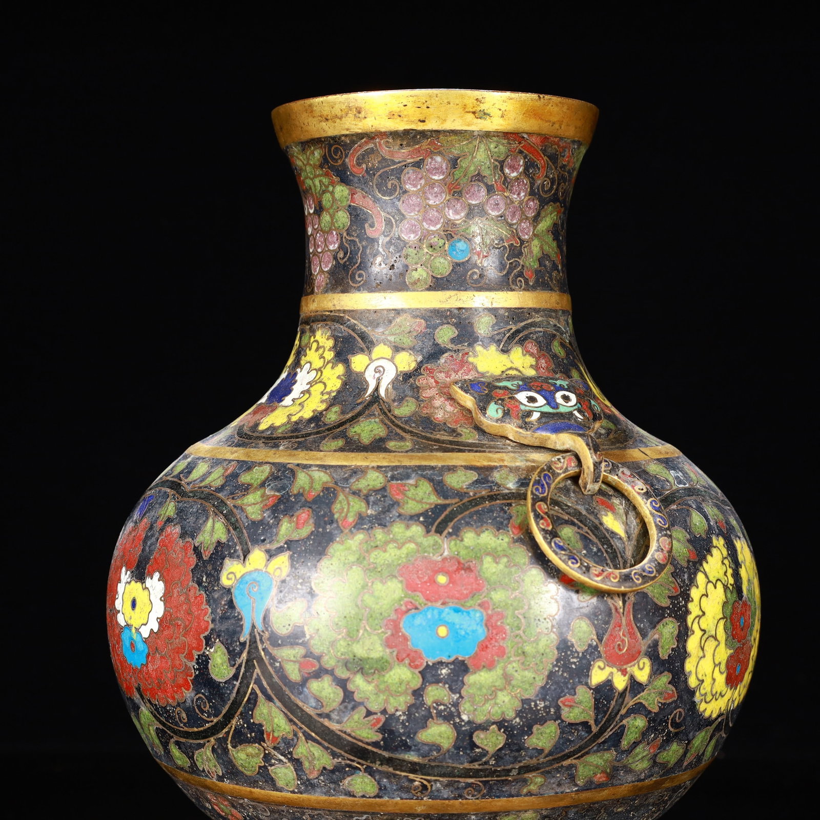 An Exquisite Cloisonne Flower Pattern Double-Ears Vase - 2