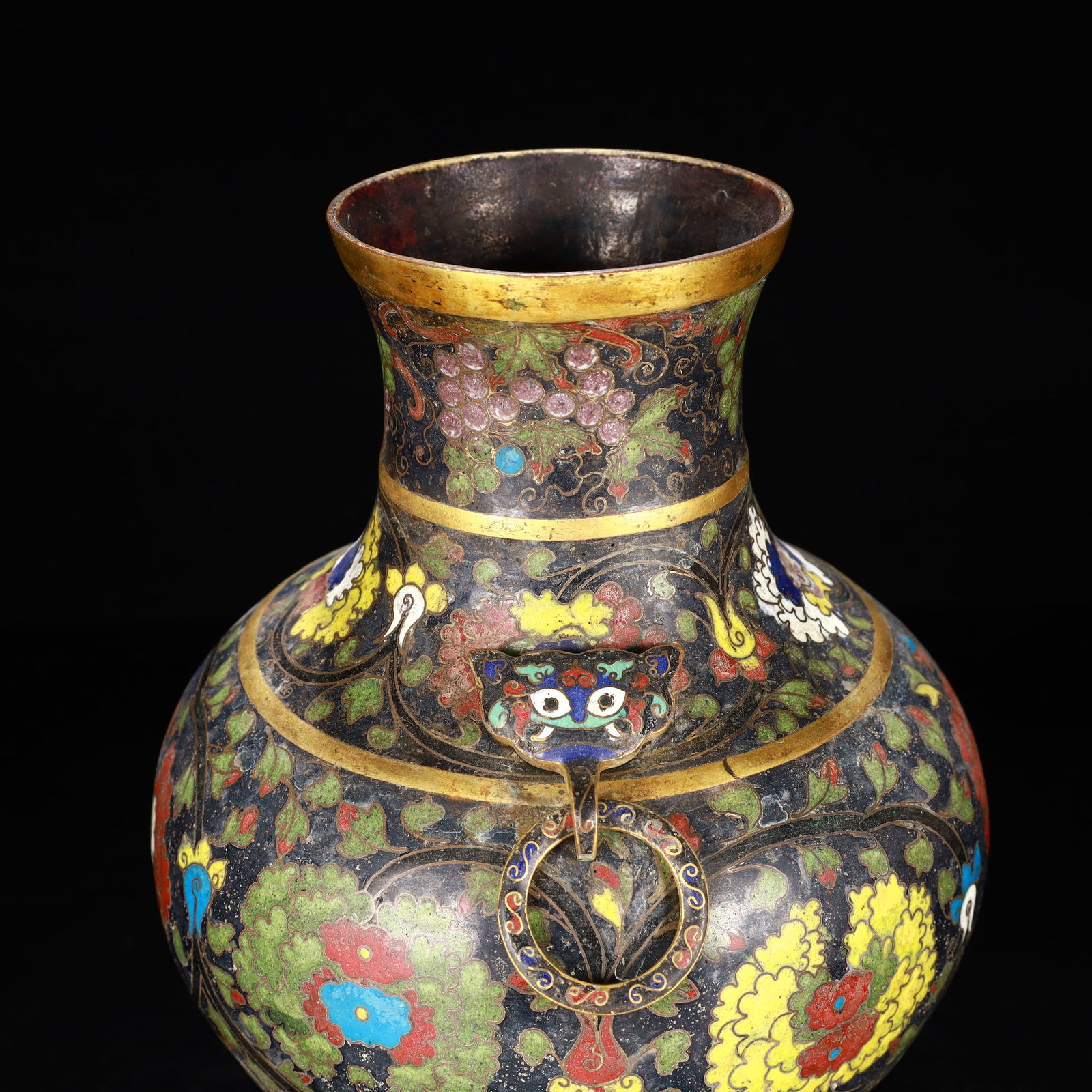 An Exquisite Cloisonne Flower Pattern Double-Ears Vase - 5