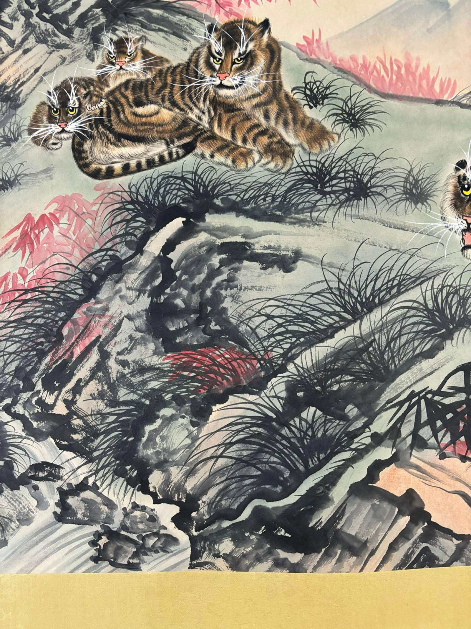 A Chinese Ink Painting of Tiger on Paper,Zhang Shanzi - 7