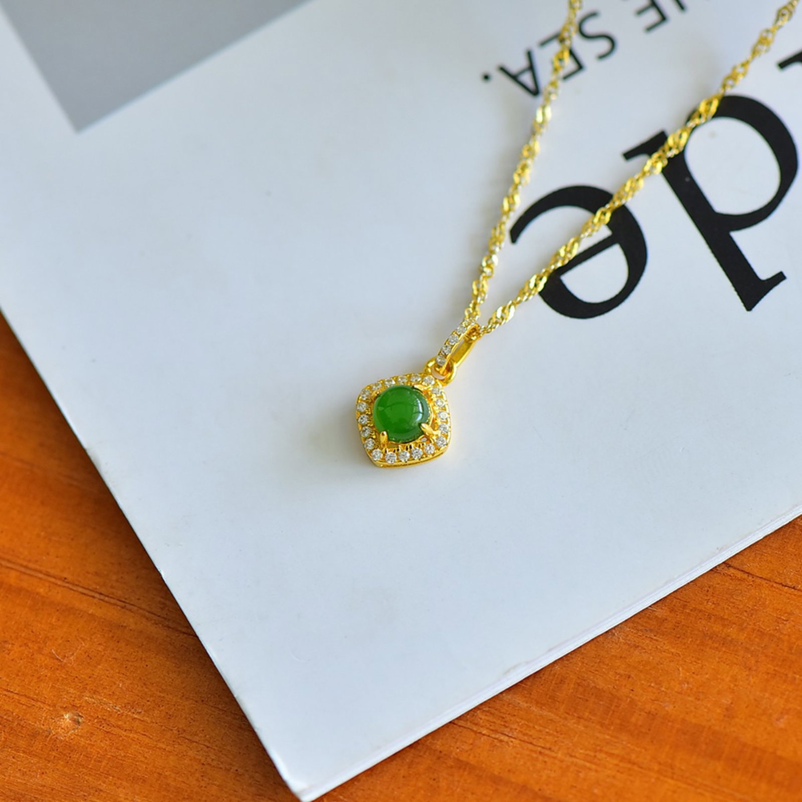 An Exquisite Sterling Silver-Gold Plated Inlaid Jasper Pendant,Inlaid Diamond - 2