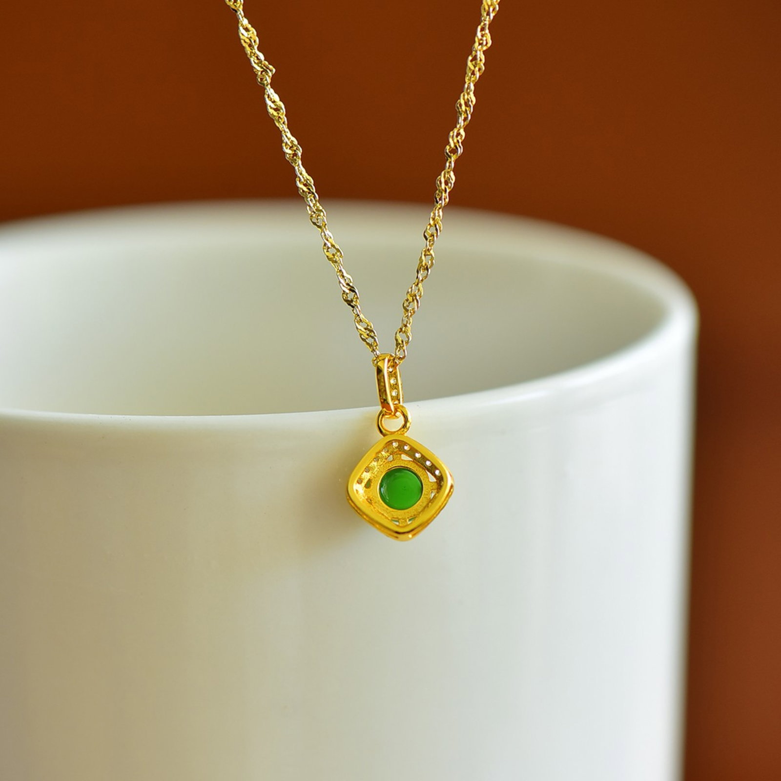 An Exquisite Sterling Silver-Gold Plated Inlaid Jasper Pendant,Inlaid Diamond - 4
