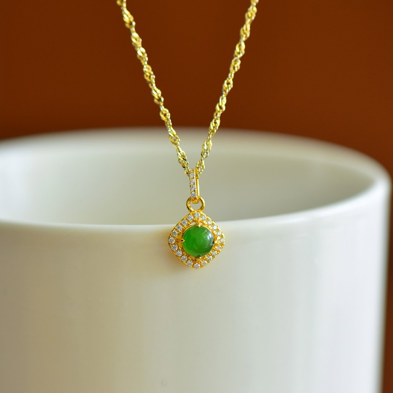 An Exquisite Sterling Silver-Gold Plated Inlaid Jasper Pendant,Inlaid Diamond - 5