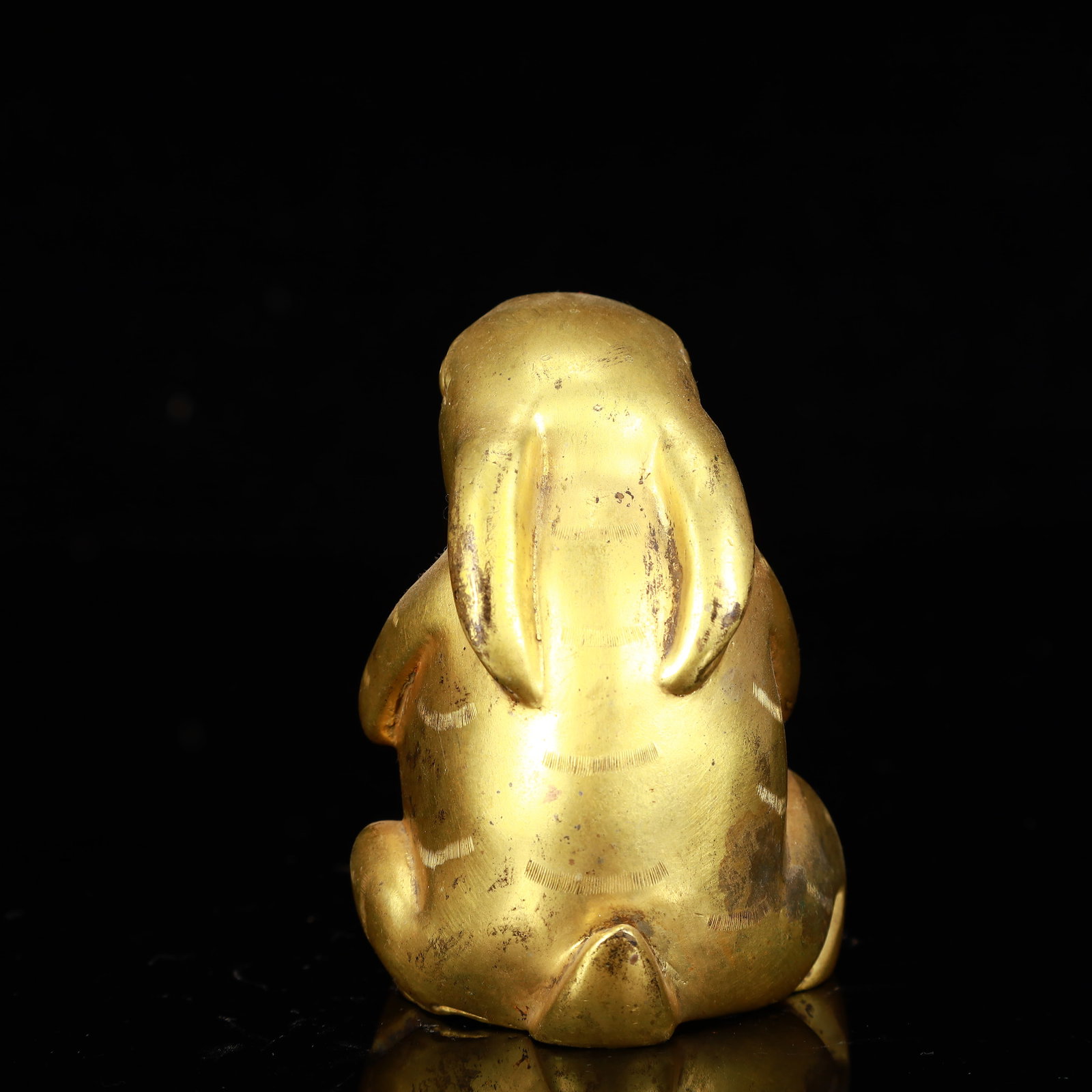A Rare Gilt Bronze Rabbit Ornament - 7
