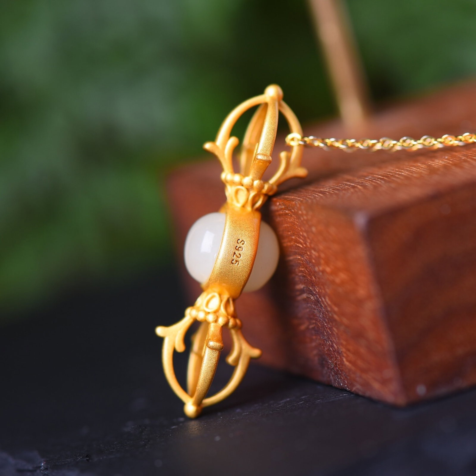 An Exquisite Sterling Silver-Gold Plated Inlaid White Jade Pendant - 4
