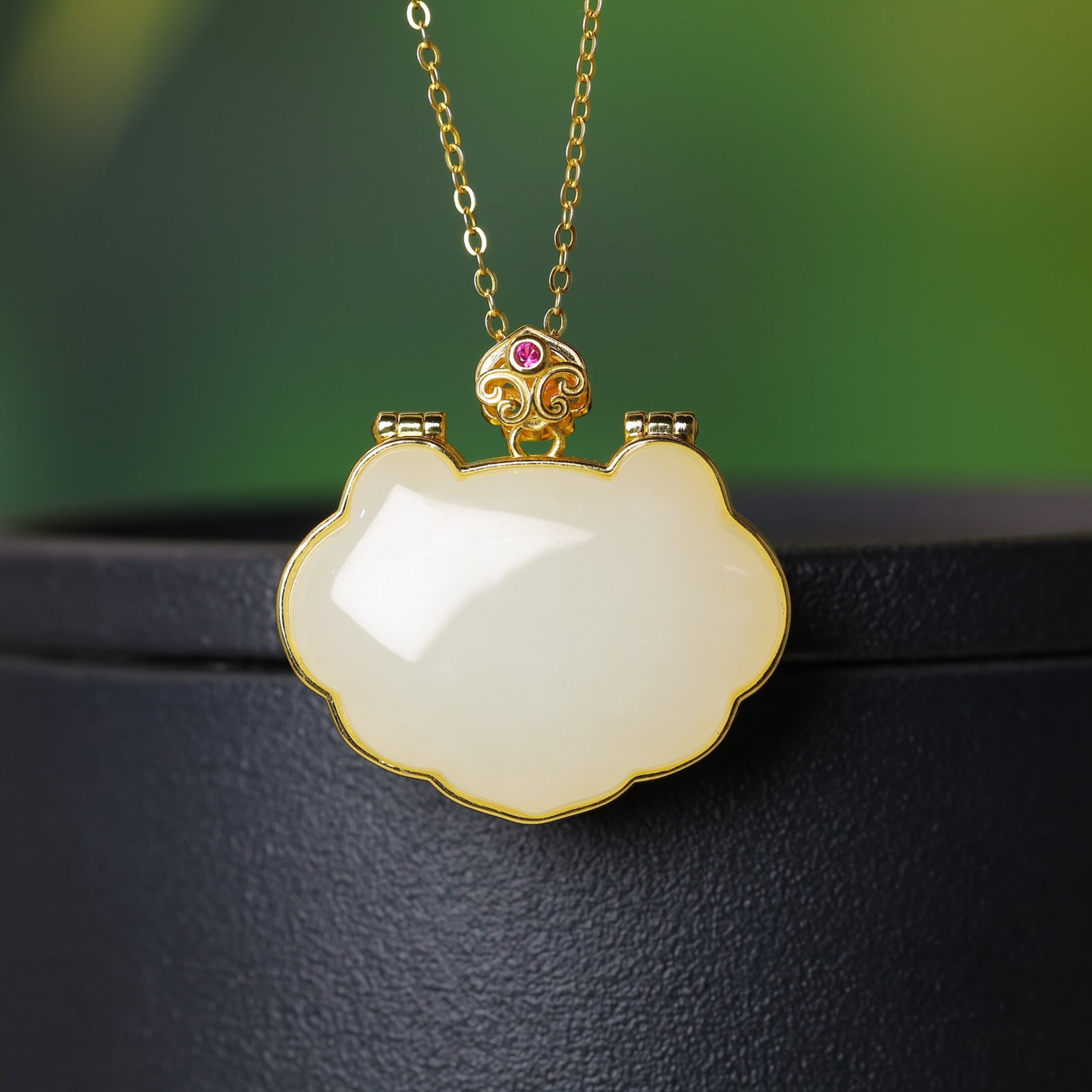 An Exquisite Sterling Silver-Gold Plated Inlaid White Jade Pendant - 4