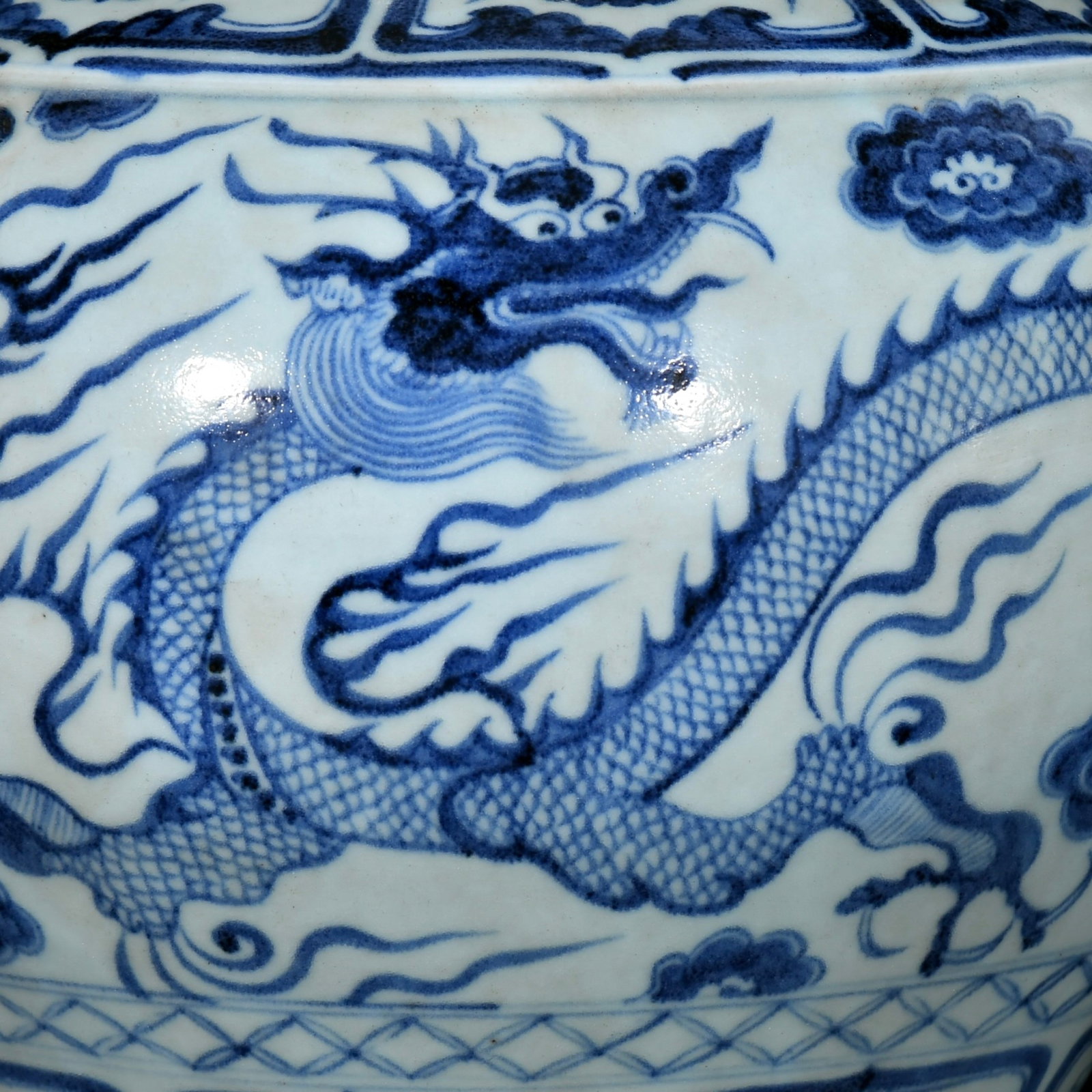 A Rare Blue and White Auspicious Cloud and Dragon Pattern Beast-Ears Jar - 7