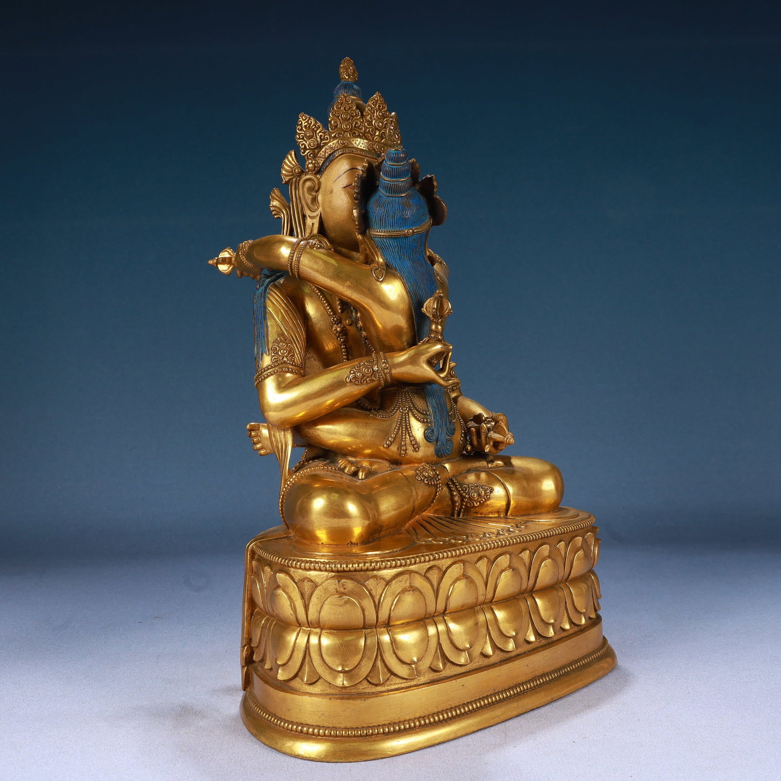 A Solemn Gilt Bronze Buddha Statue - 7