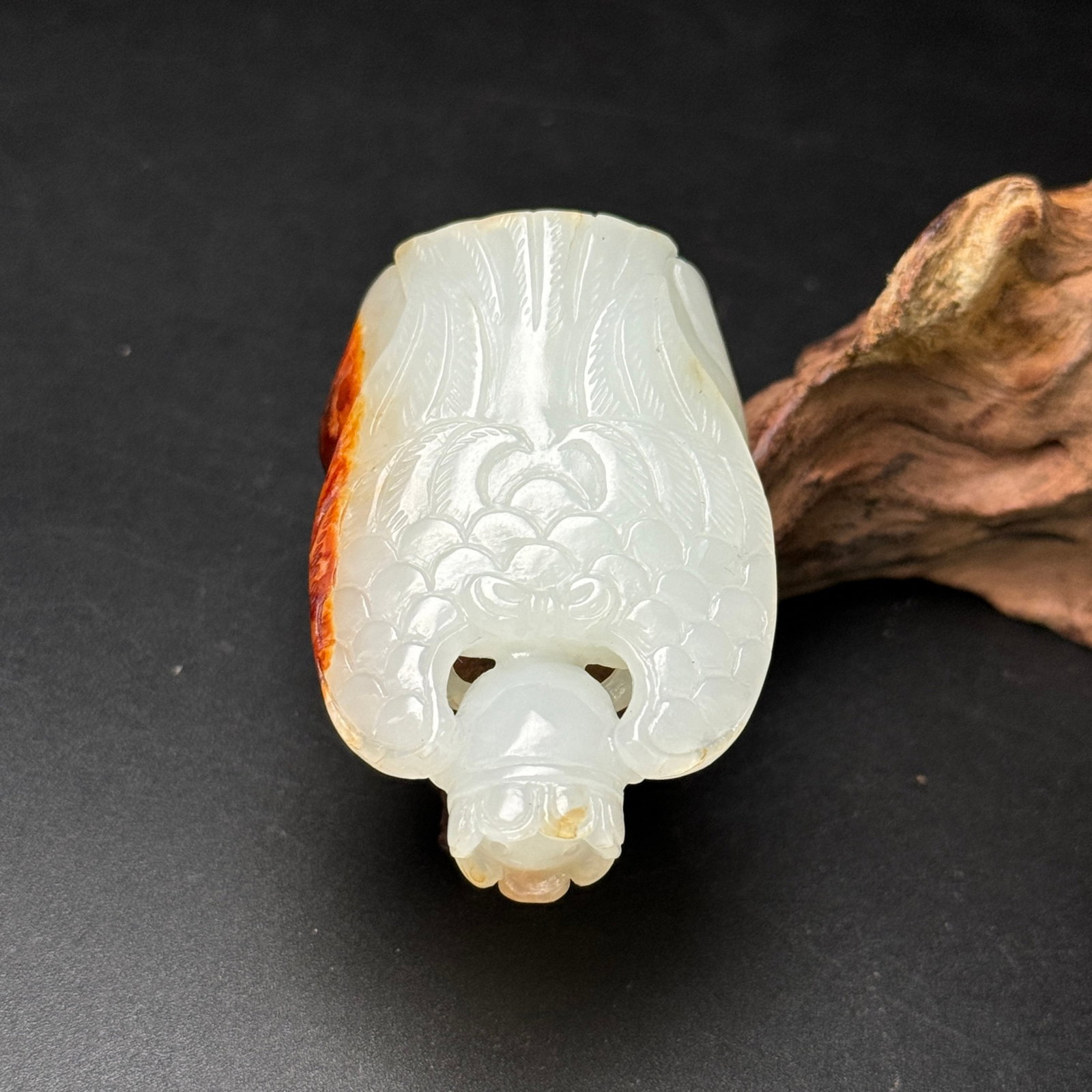 An Exquisite White Jade Statue of Garu?a Pendant - 6