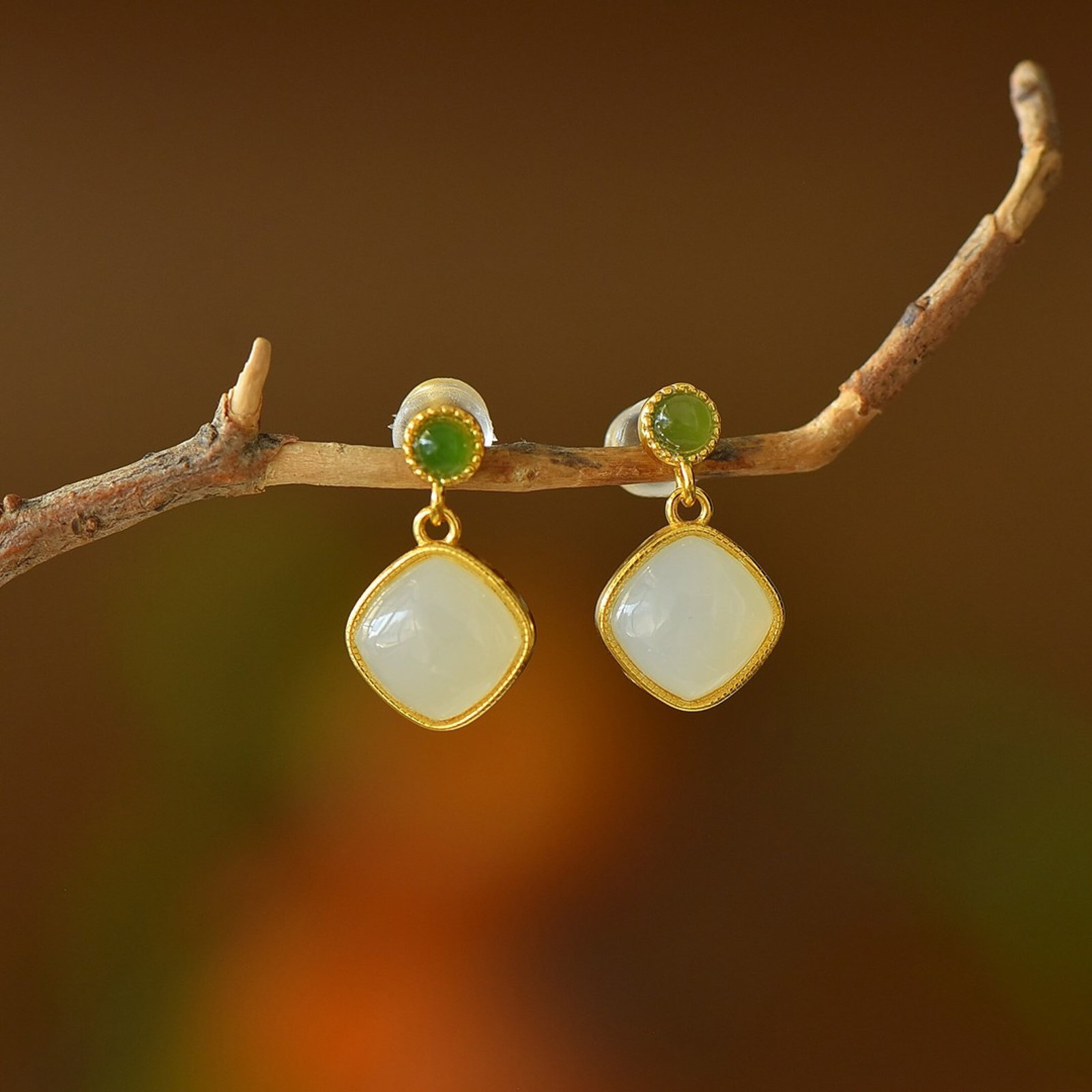 A Set of Fine Sterling Silver-Gold Plated Inlaid White Jade Jewelrys - 3