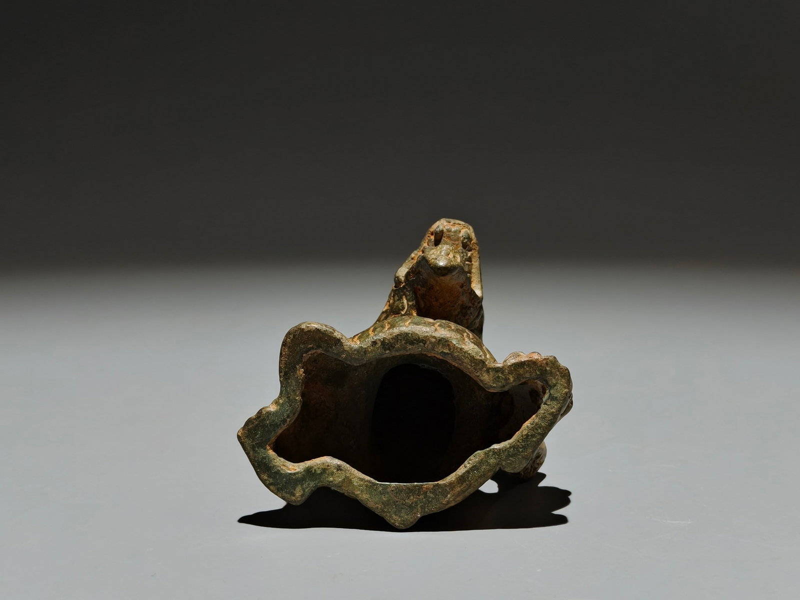An Archaic Bronze Bear Ornament - 9