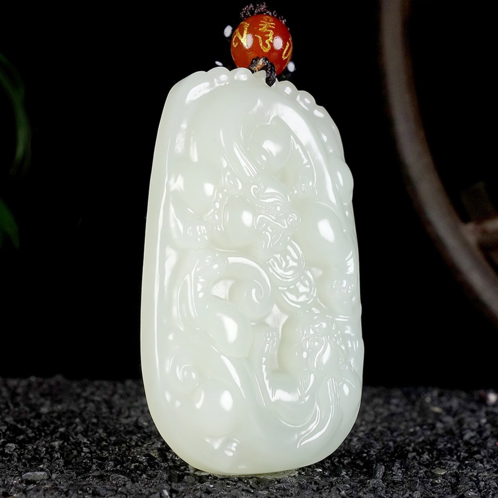 An Exquisite White Jade Auspicious Beast Pendant - 3