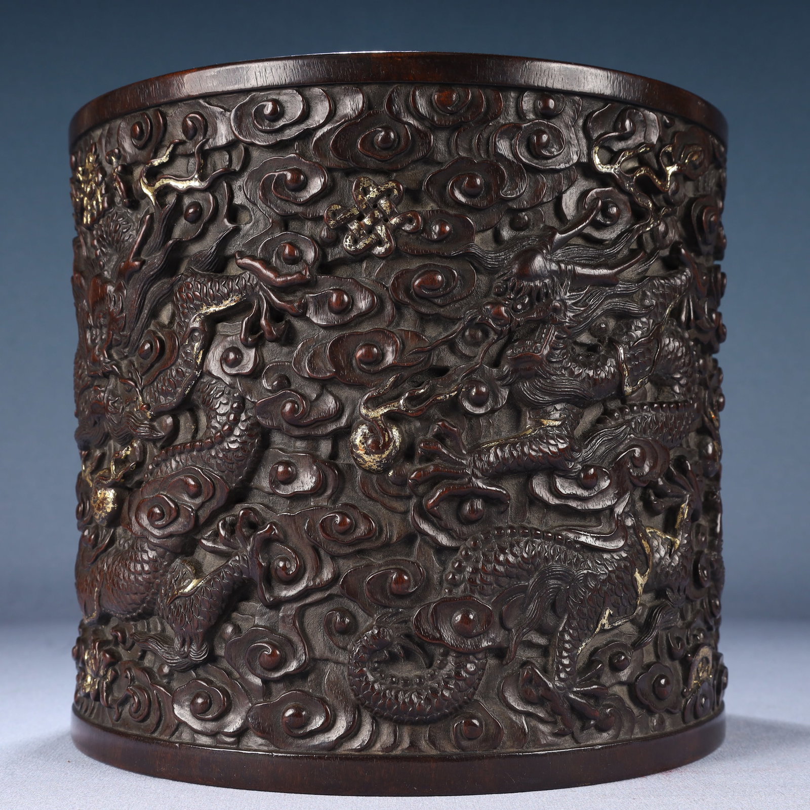 An Exquisite Zitanwood Auspicious Cloud and Dragon Pattern Brush Pot - 2