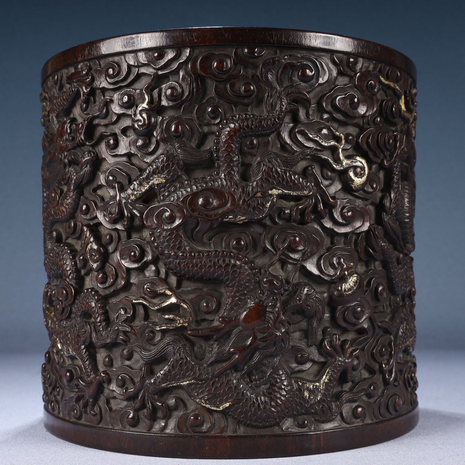An Exquisite Zitanwood Auspicious Cloud and Dragon Pattern Brush Pot - 7