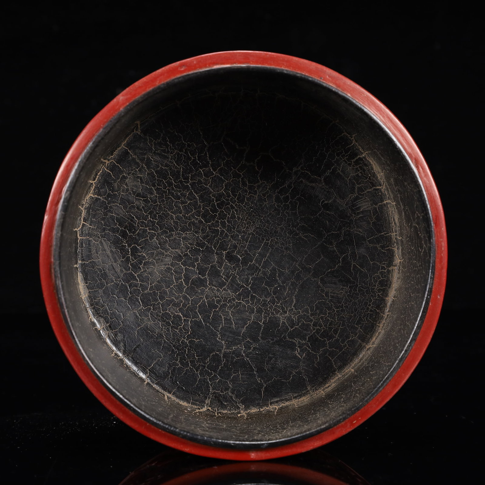 An Exquisite Carved Red Lacquer Dragon and Fish Pattern Box with Cover - 7