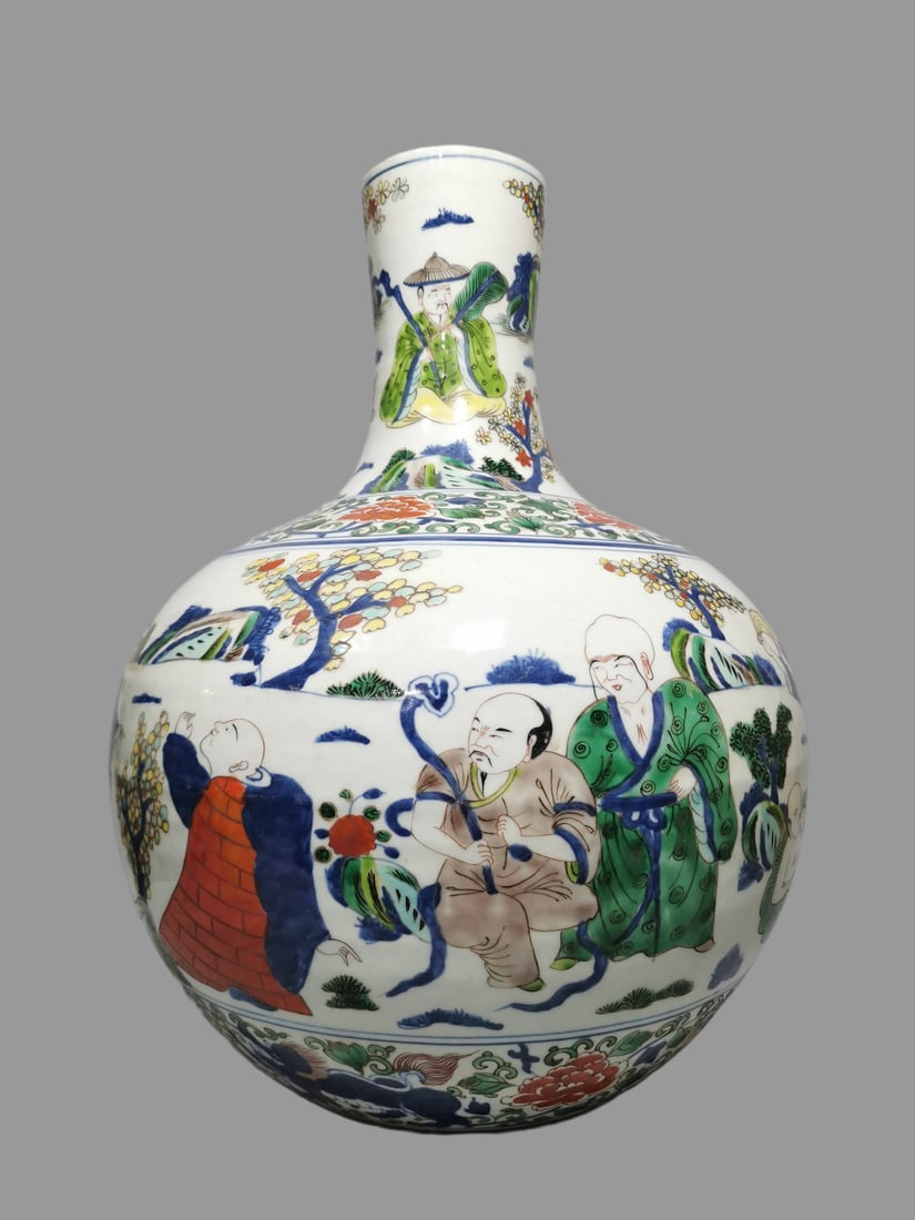 A Exquisite Doucai Figures Pattern Vase - 3