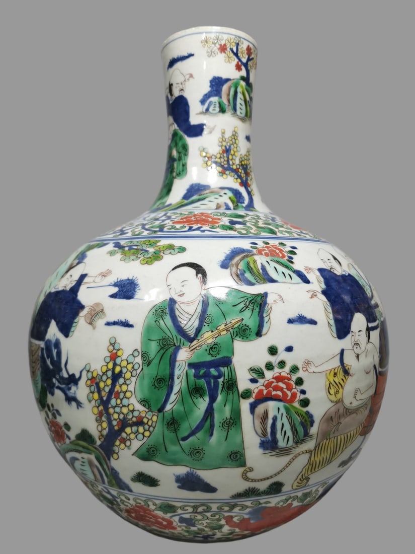 A Exquisite Doucai Figures Pattern Vase - 5