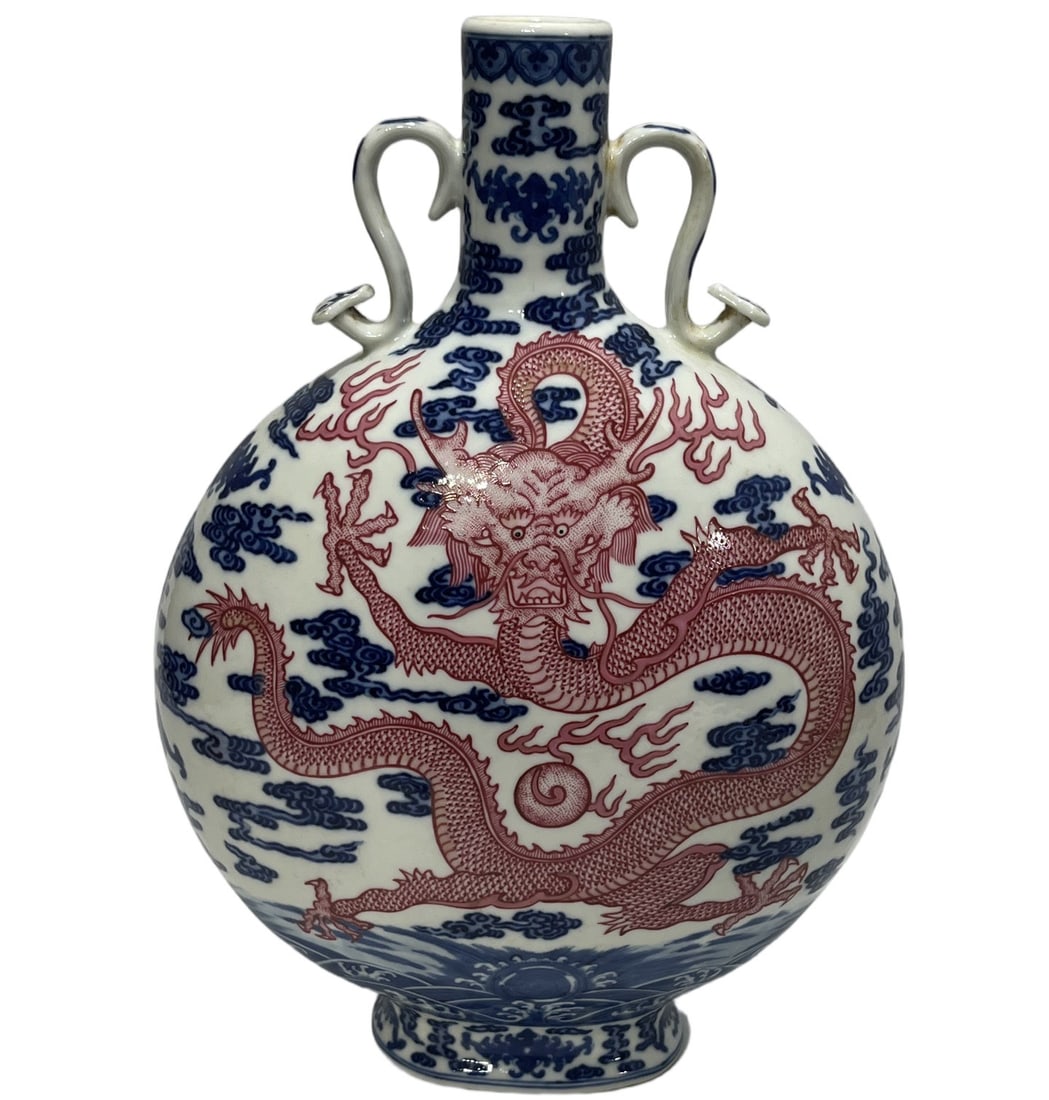 A Exquisite Blue and White Ruby Red-Glazed Dragon Pattern Vase: A Exquisite Blue and White Ruby Red-Glazed Dragon Pattern Vase,Qing Dynasty, China,Qianlong Six-character Mark,Size:13.8in