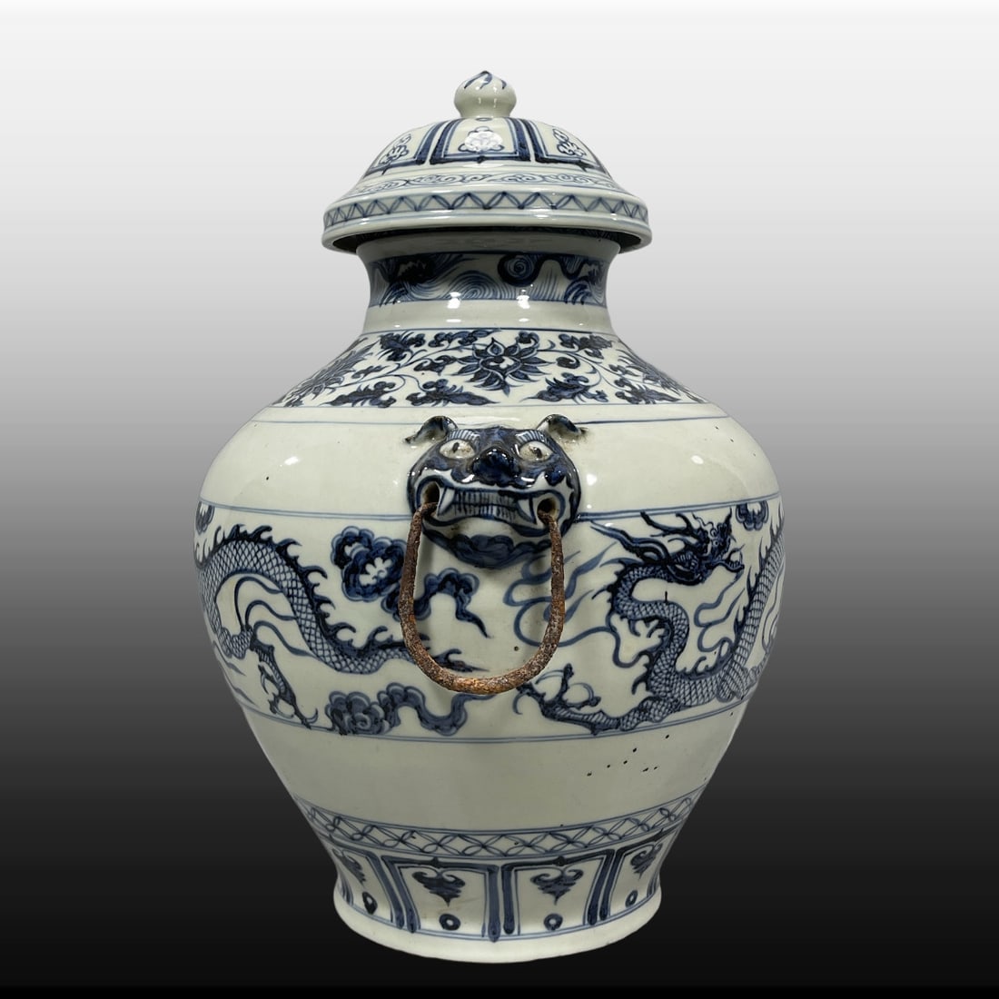 A Exquisite Blue and White Dragon Pattern Vase - 2