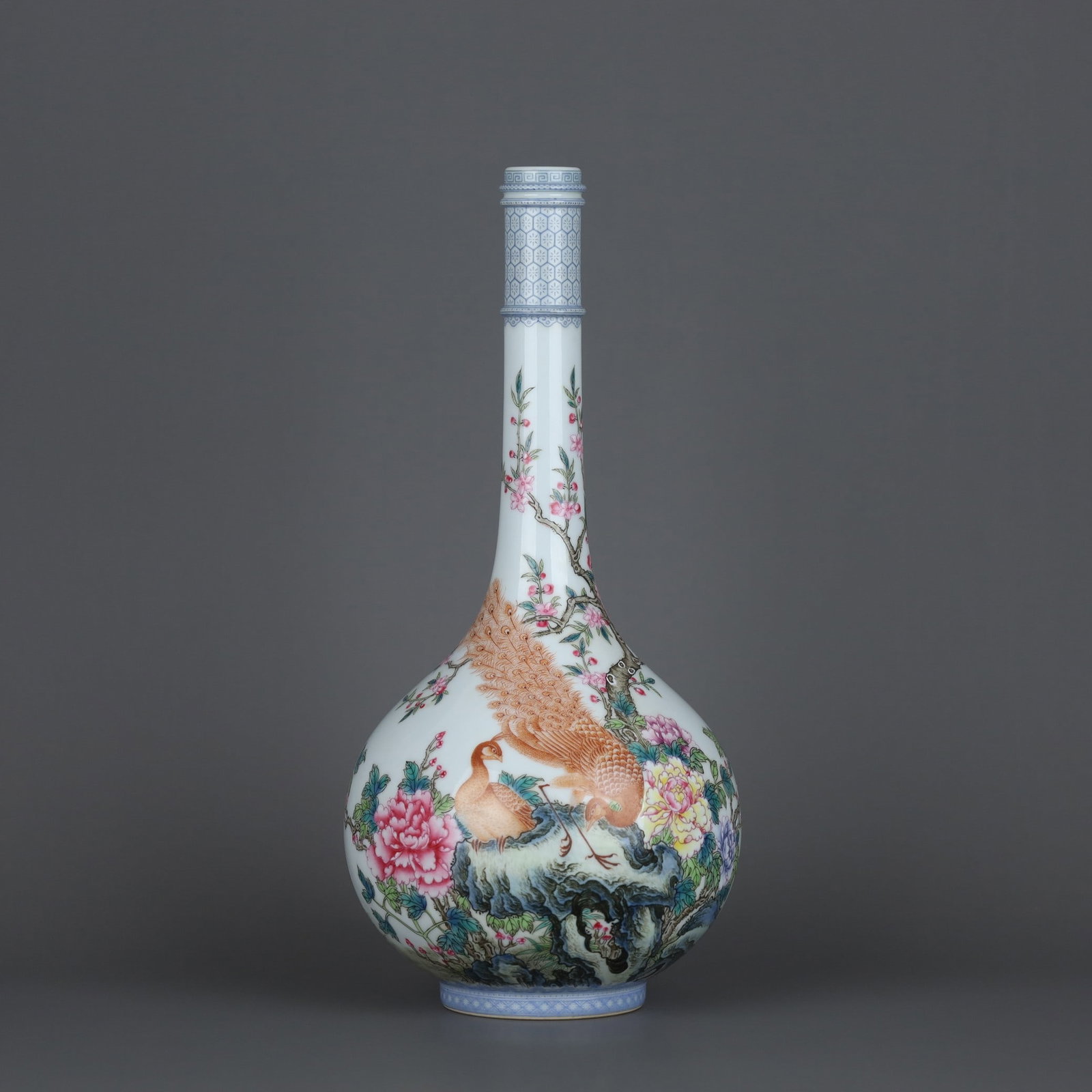 A Exquisite Famille Rose Flower Bird Pattern Vase: A Exquisite Famille Rose Flower Bird Pattern Vase,Qing Dynasty, China,Yongzheng Six-character Mark,Size:11.6inx5.6in