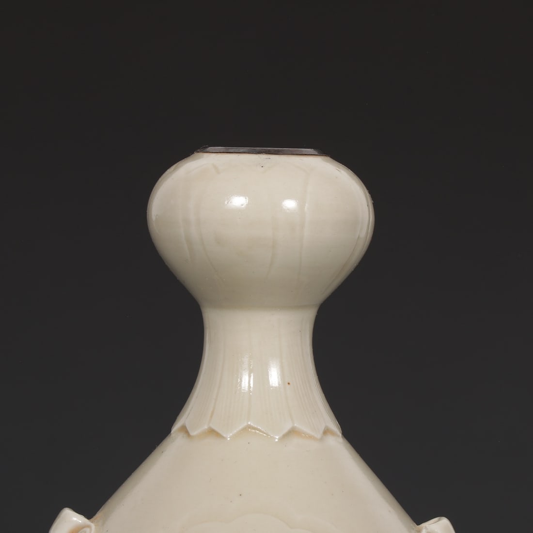 A Exquisite Ding yao With Silver Flower Pattern Vase - 2