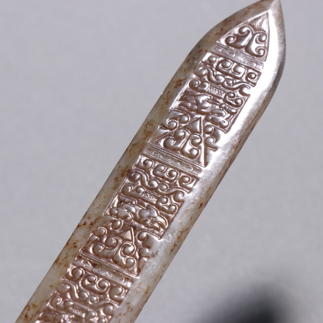 A Exquisite Gaogu Jade Ruyi Pattern Sword - 4