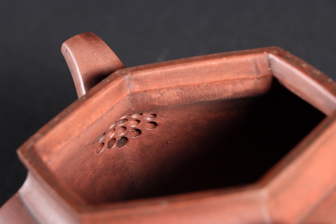 A Exquisite Purple Sands Hexagonal Teapot - 8