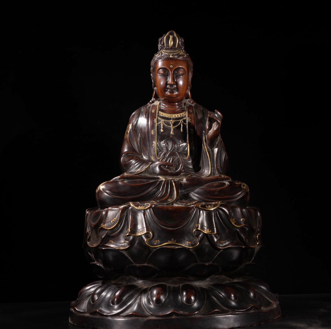 A Exquisite Red Copper Gilt Bronze Buddha Statue Ornament (1 of 9)
