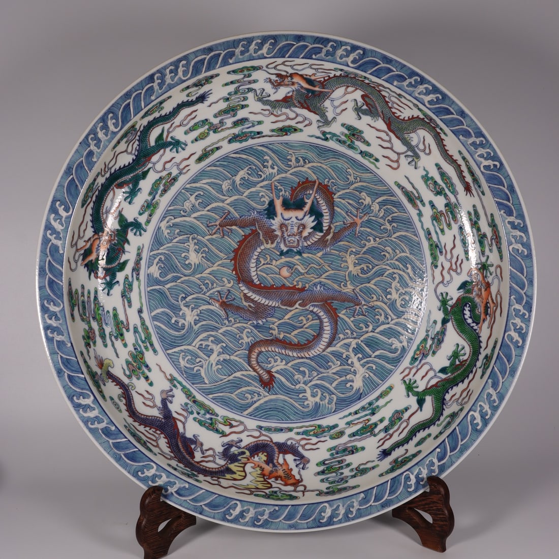 A Exquisite Blue and White Doucai Dragon Pattern Plate (1 of 9)