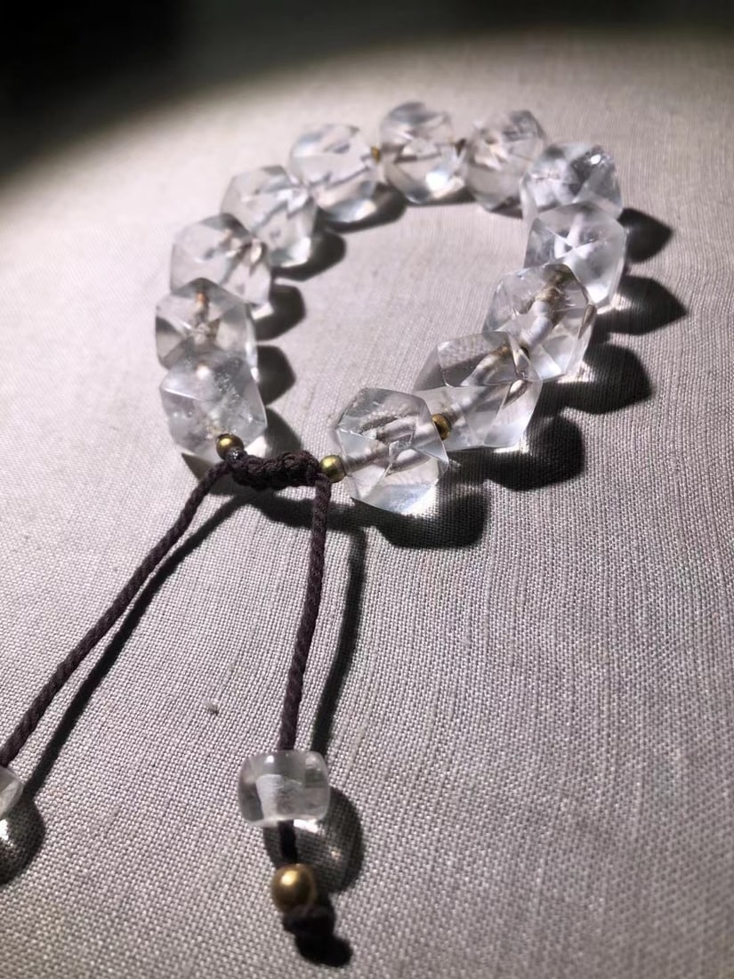 A Exquisite Crystal Bracelets - 2