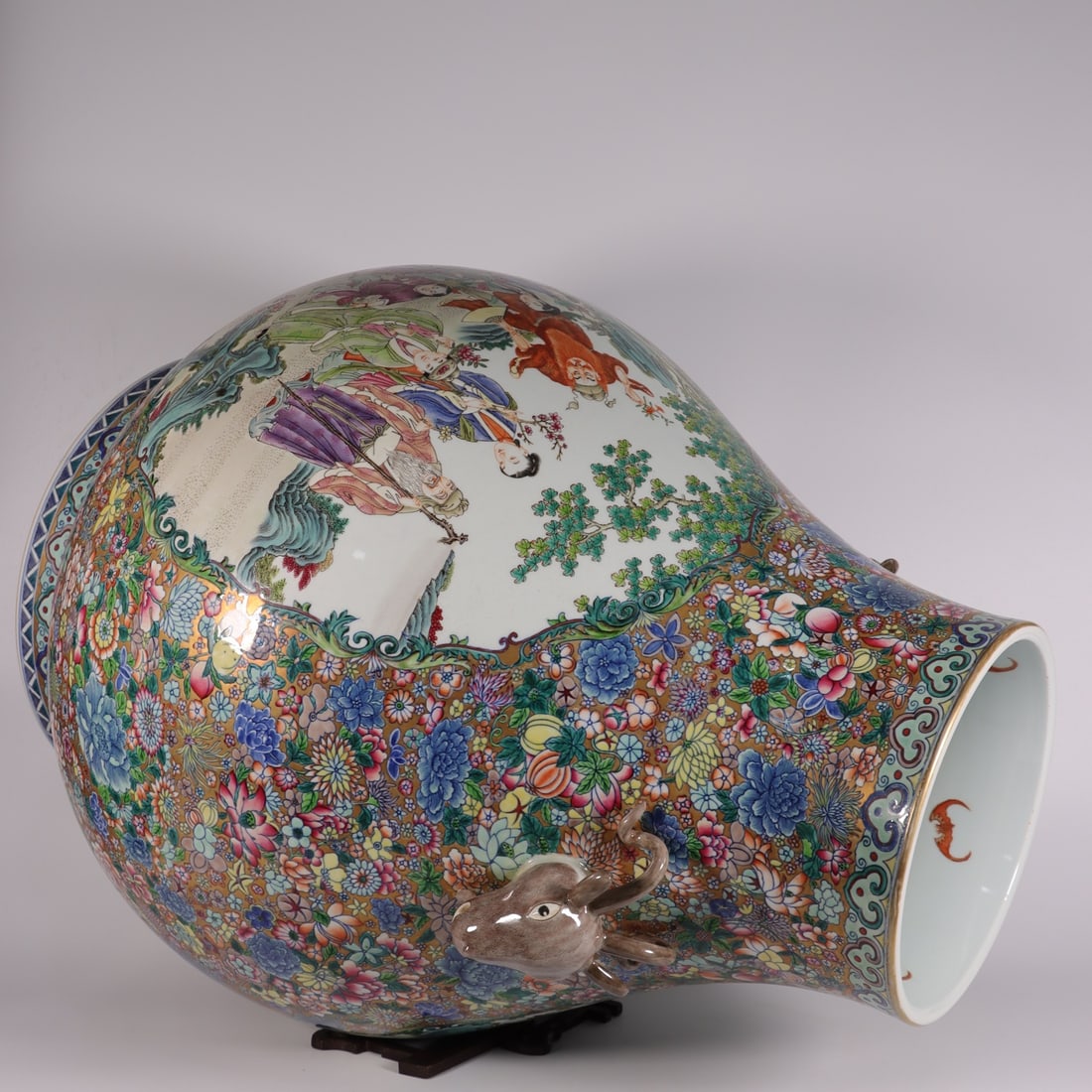 A Exquisite Doucai Figures Pattern Sheep Head Vase - 11
