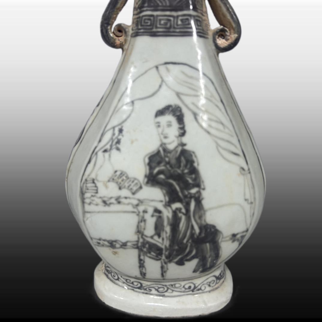 A Exquisite Underglaze-Red Figures Pattern Vase - 2