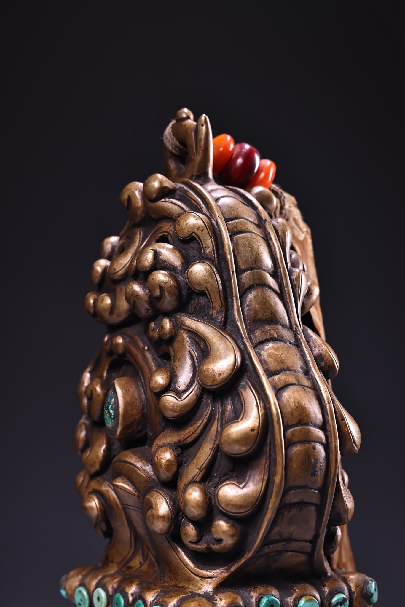 A Exquisite Coppery Seal - 8