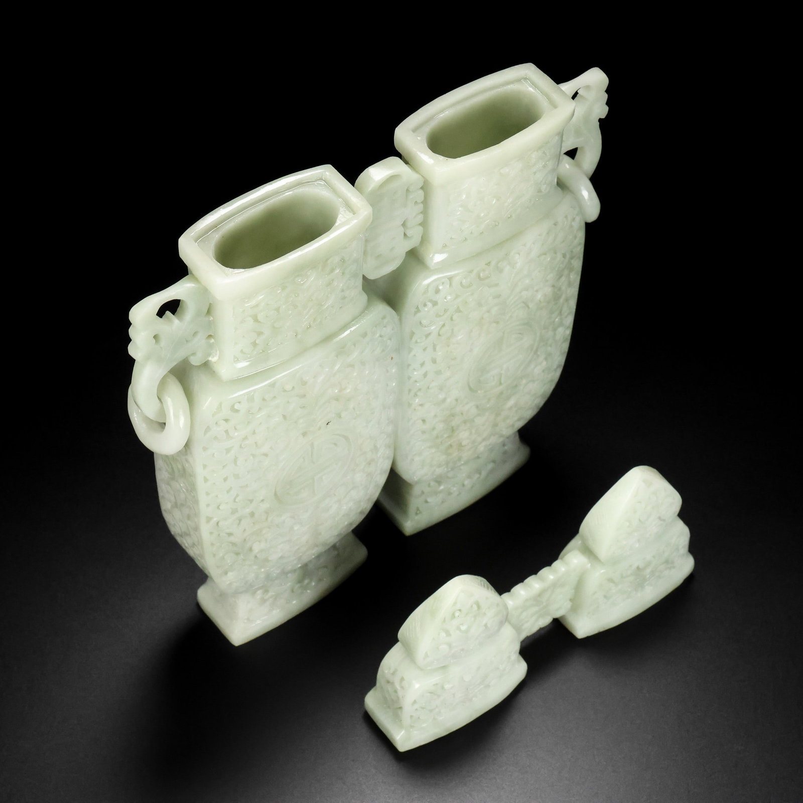 A Exquisite Hotan Jade Scroll Pattern Vase - 8